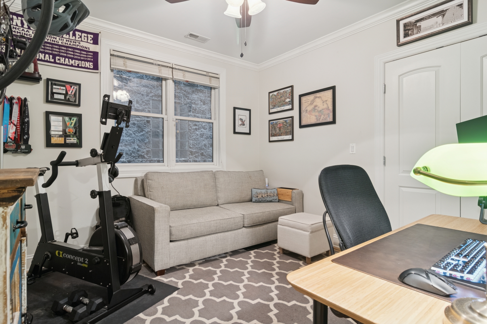 3537 N Wilton Avenue Unit: 2