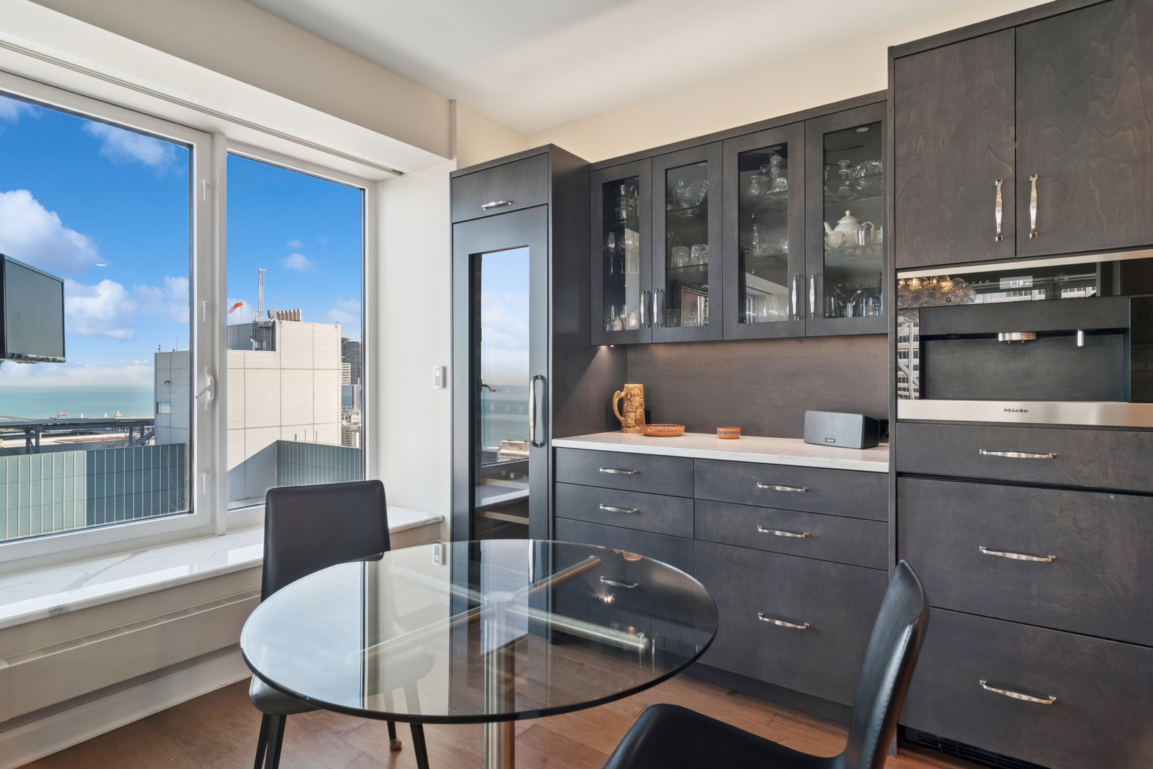 161 E Chicago Avenue Unit: 33A