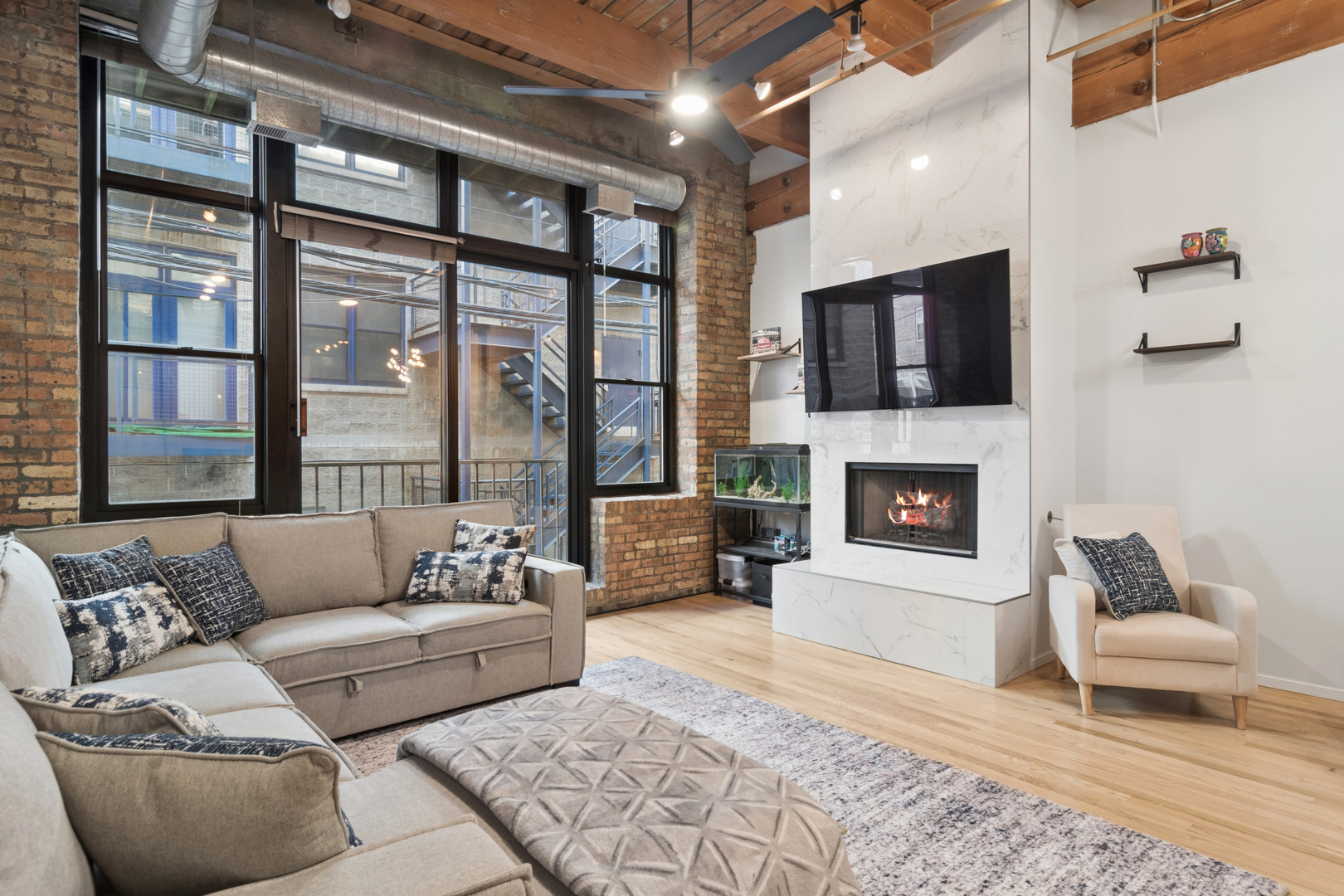 2300 W Wabansia Avenue Unit: 117