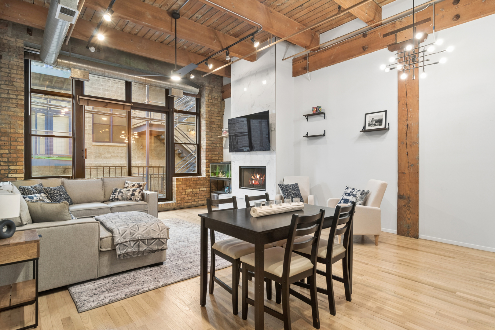 2300 W Wabansia Avenue Unit: 117