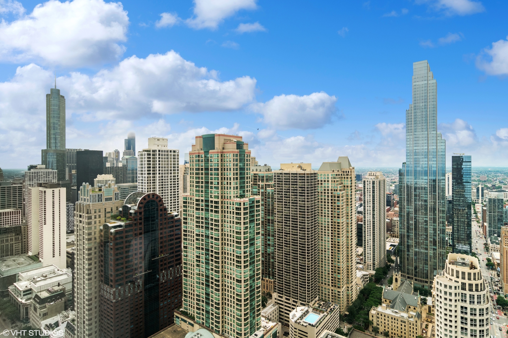 161 E CHICAGO Avenue Unit: 45FG