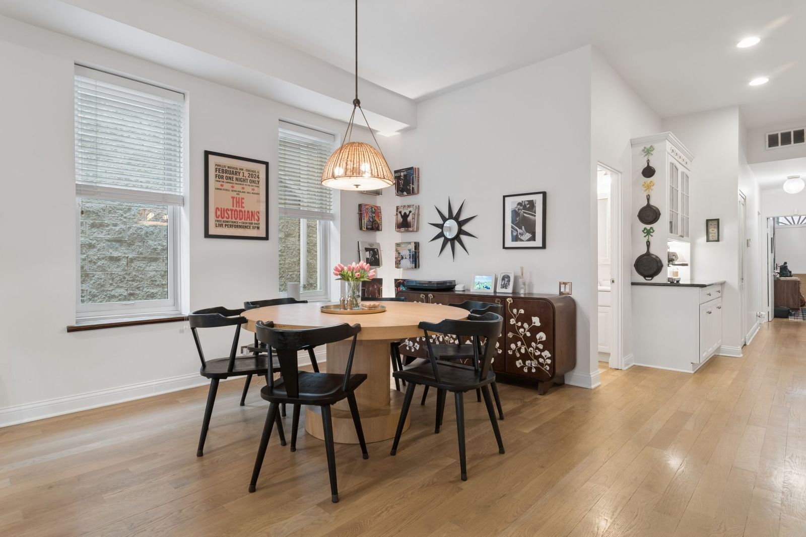 1667 N Bissell Street Unit: 2