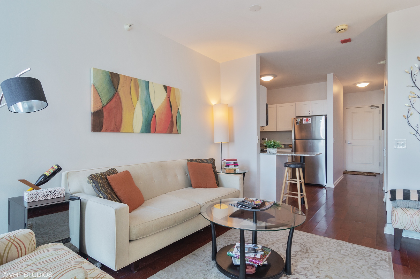 645 N KINGSBURY Street Unit: 2205