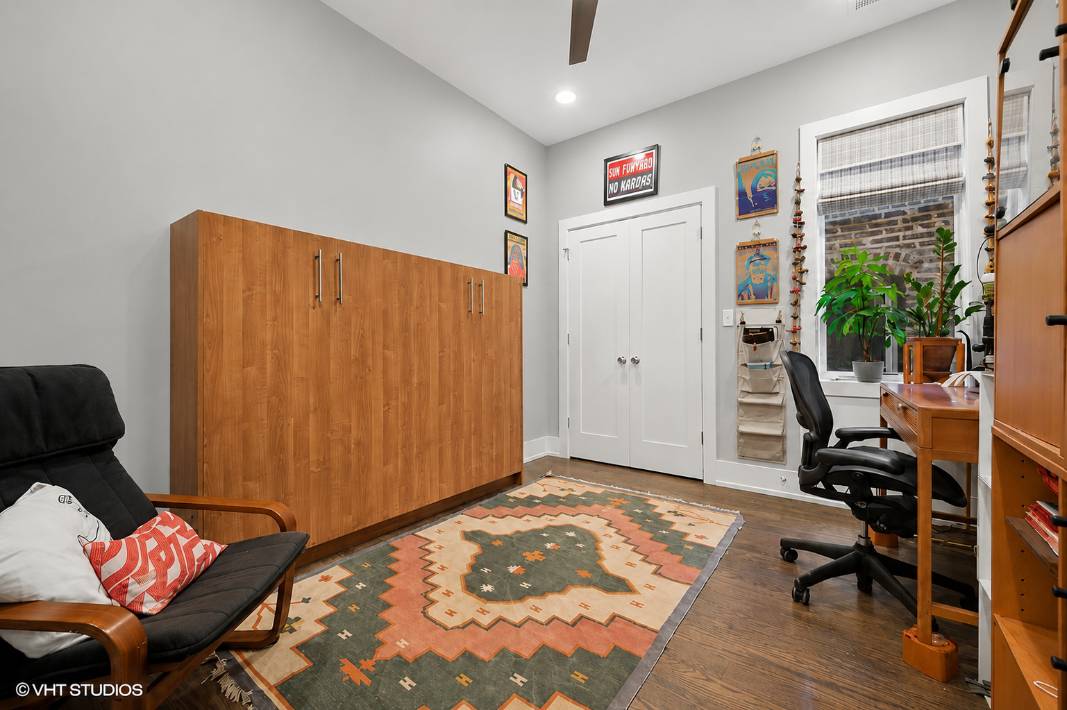 3016 W BELMONT Avenue Unit: 2W