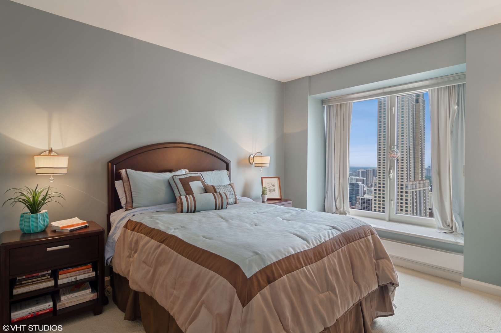 161 E Chicago Avenue Unit: 38G