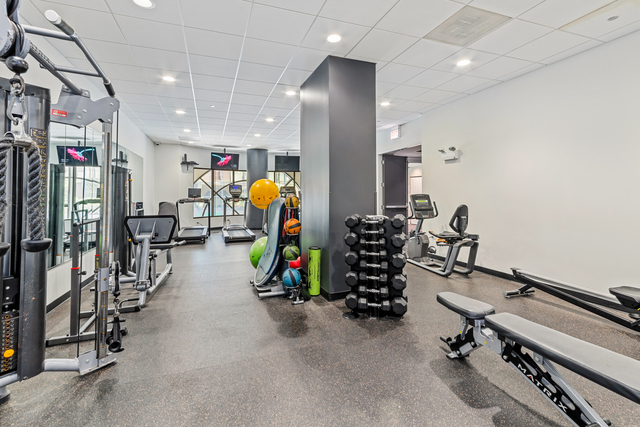 630 N State Street Unit: 1708
