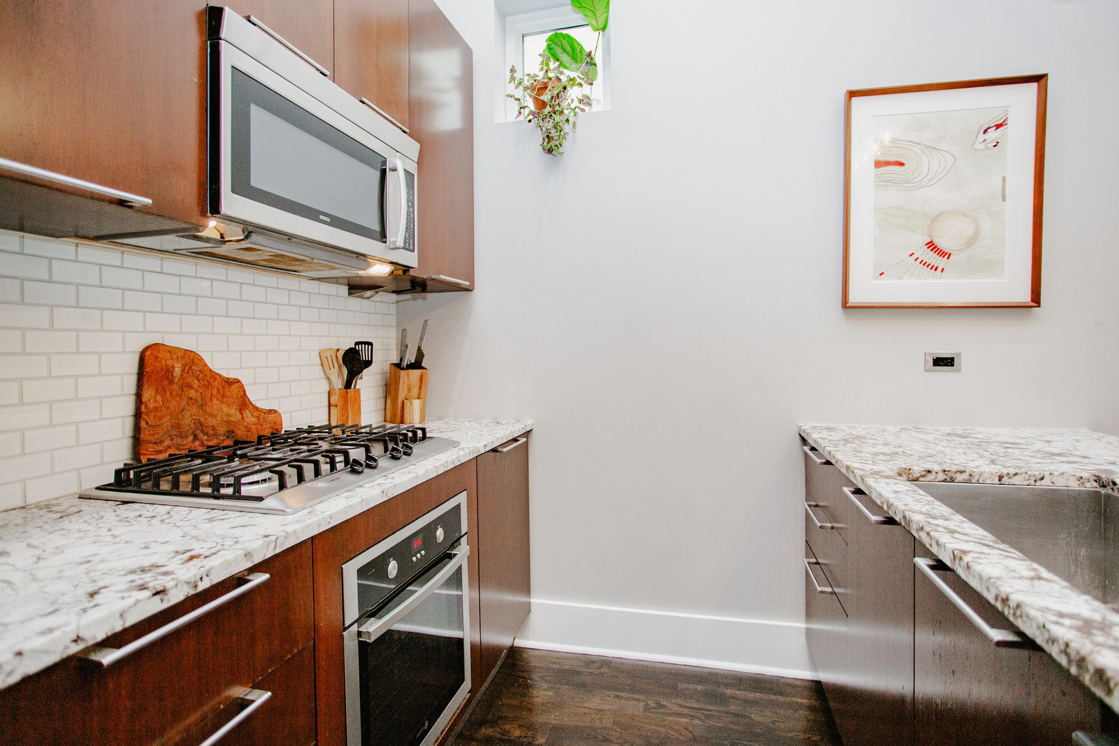 1735 W ERIE Street Unit: 3N