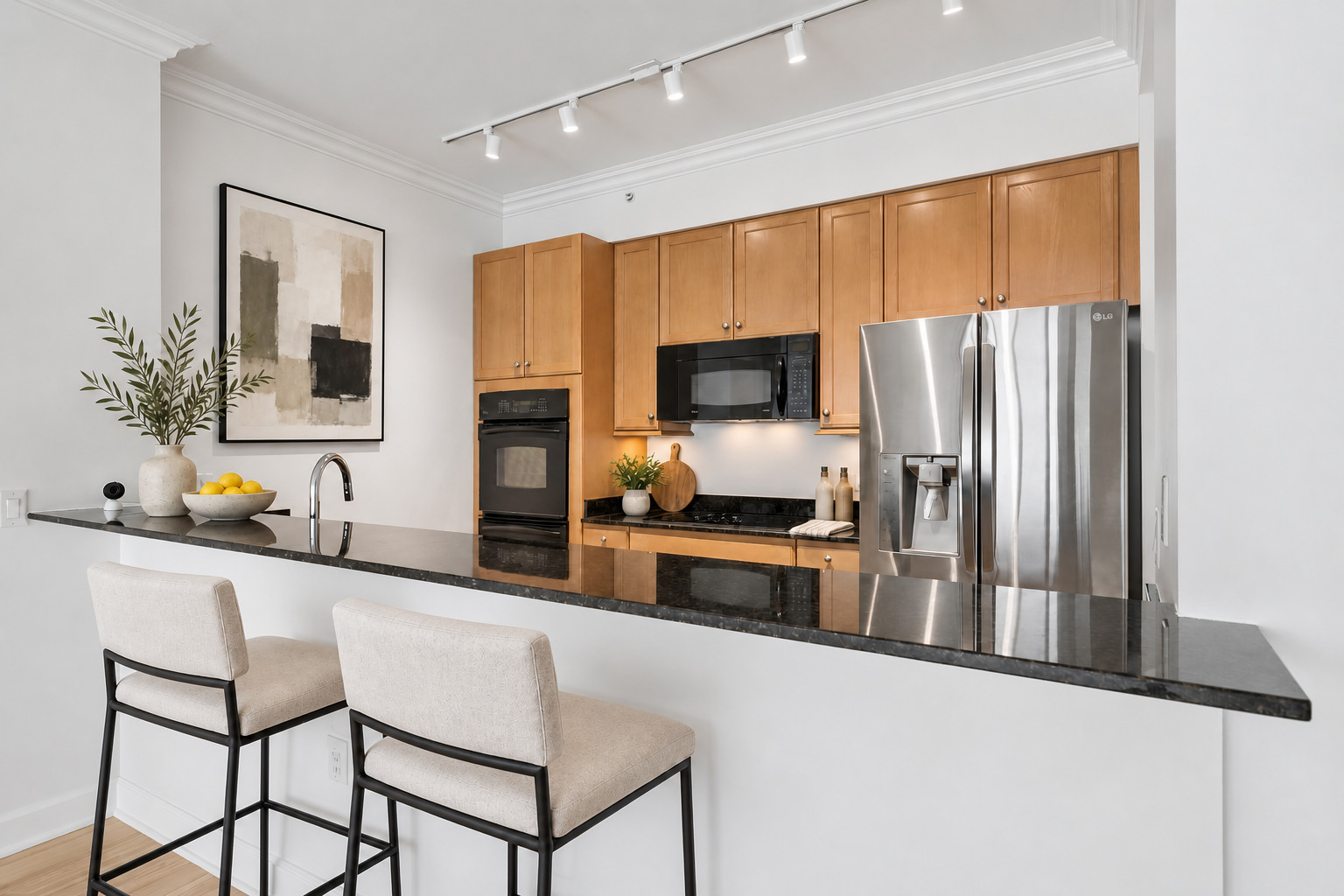 1235 S Prairie Avenue Unit: 3002