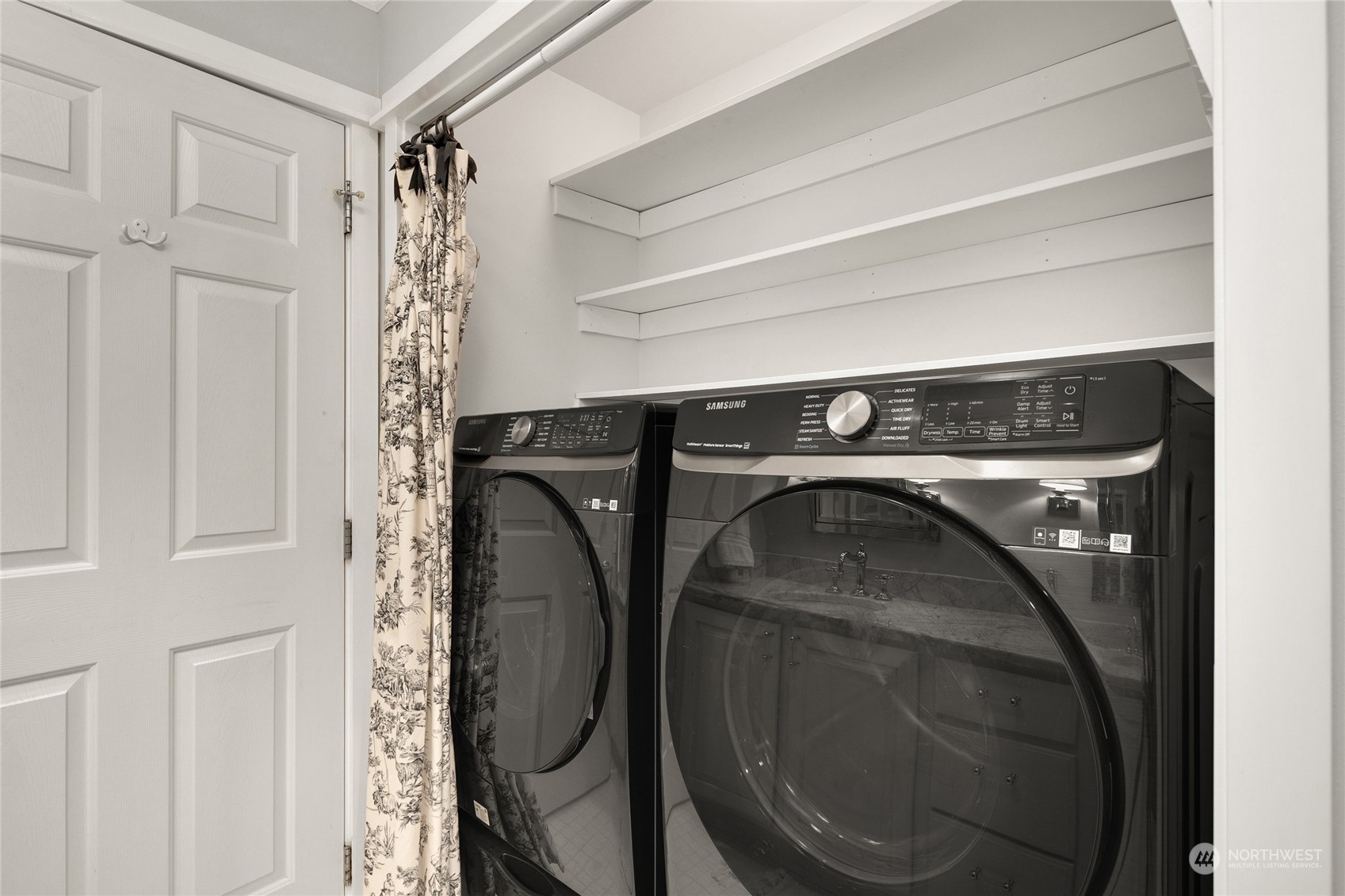 10032 NE 38th Court Unit: 804