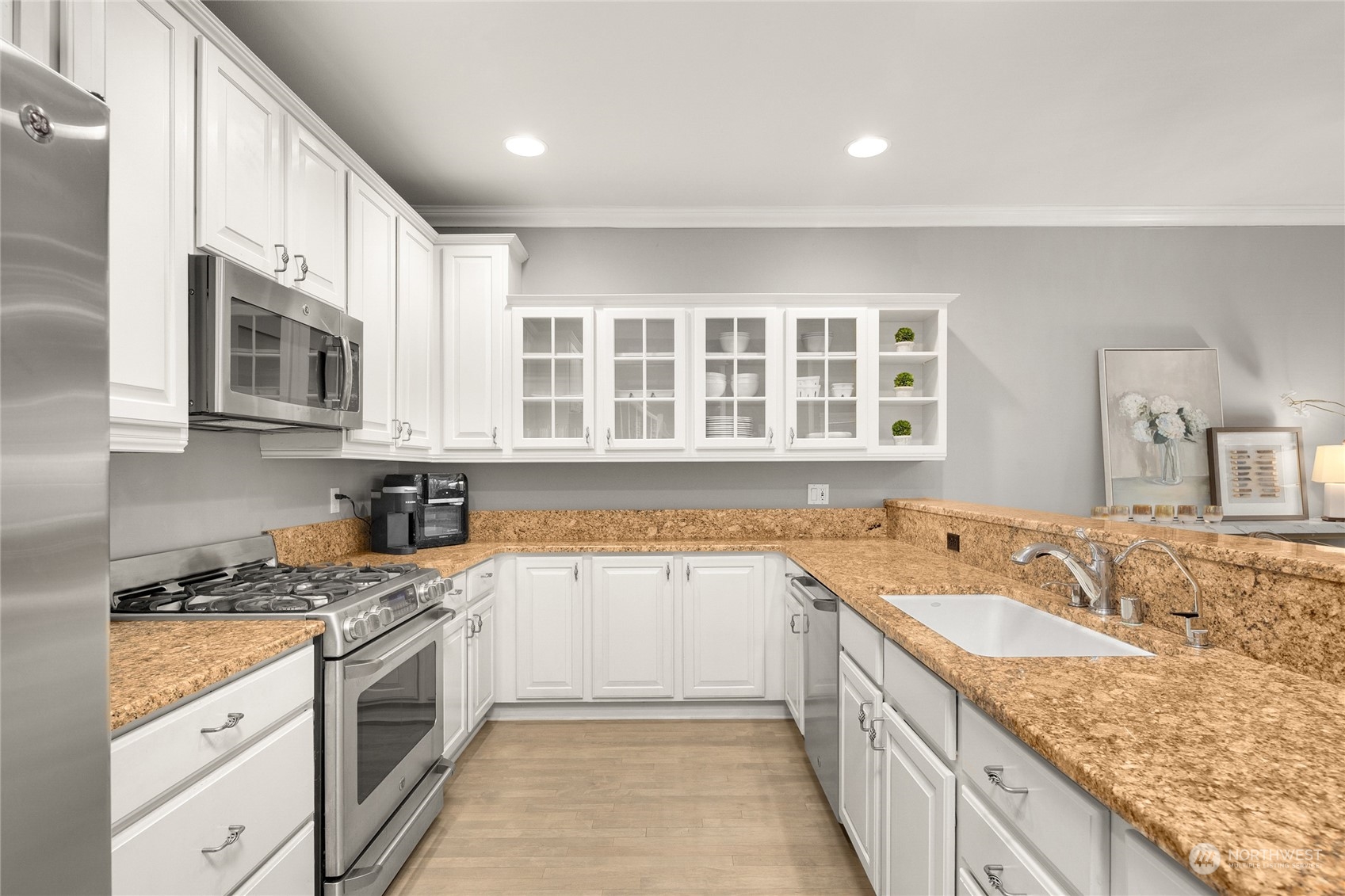 10032 NE 38th Court Unit: 804