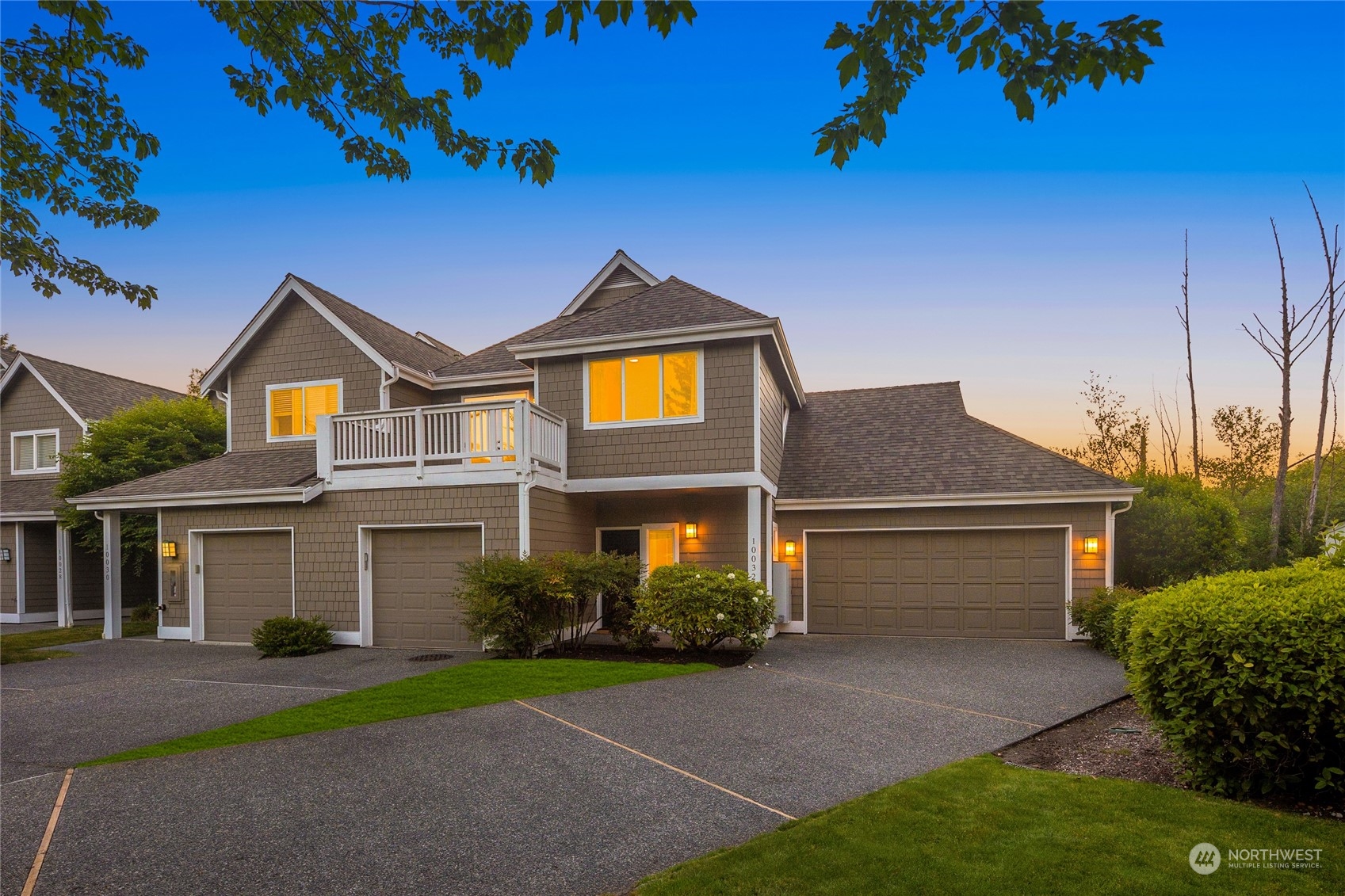 10032 NE 38th Court Unit: 804