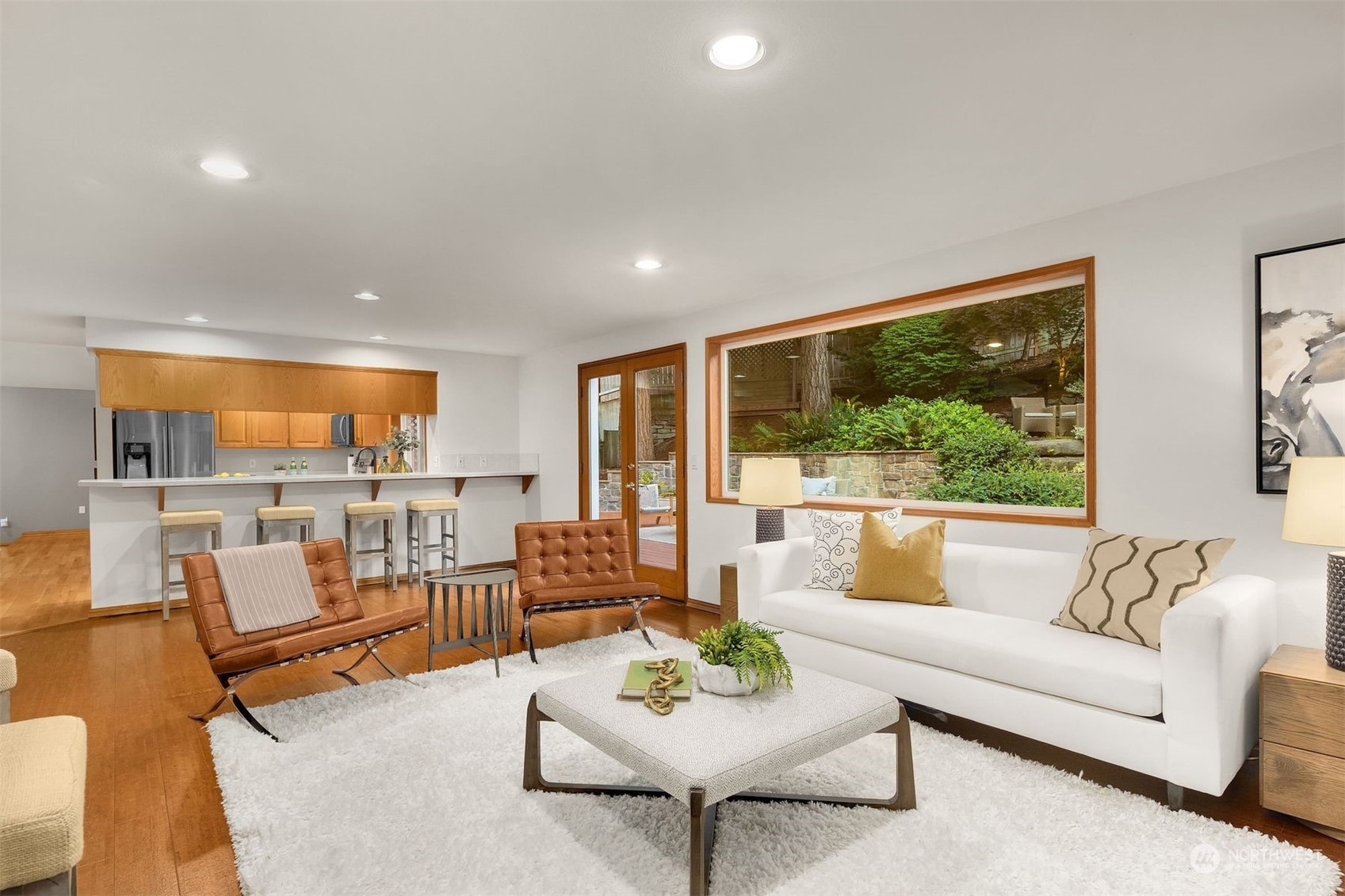 4002 Nassau Avenue NE