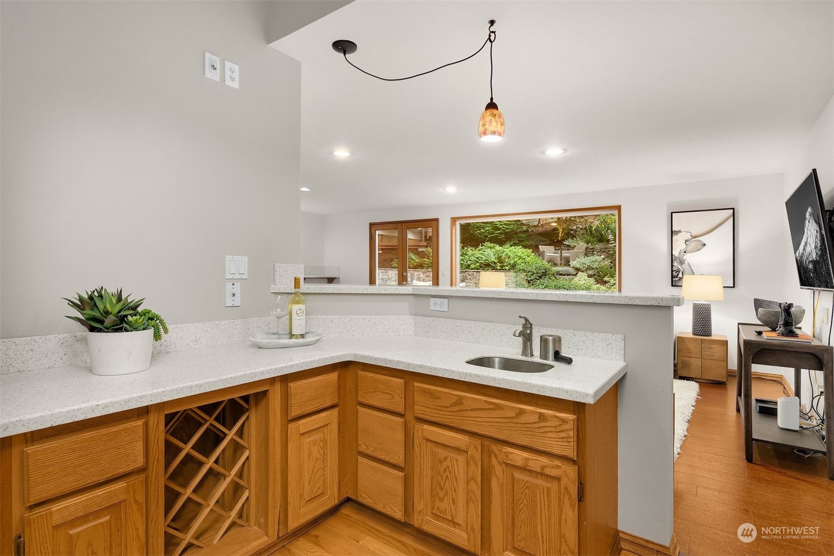 4002 Nassau Avenue NE