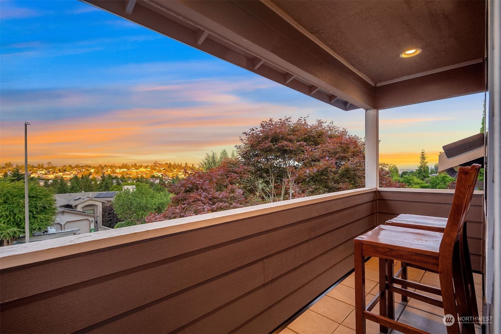 4002 Nassau Avenue NE