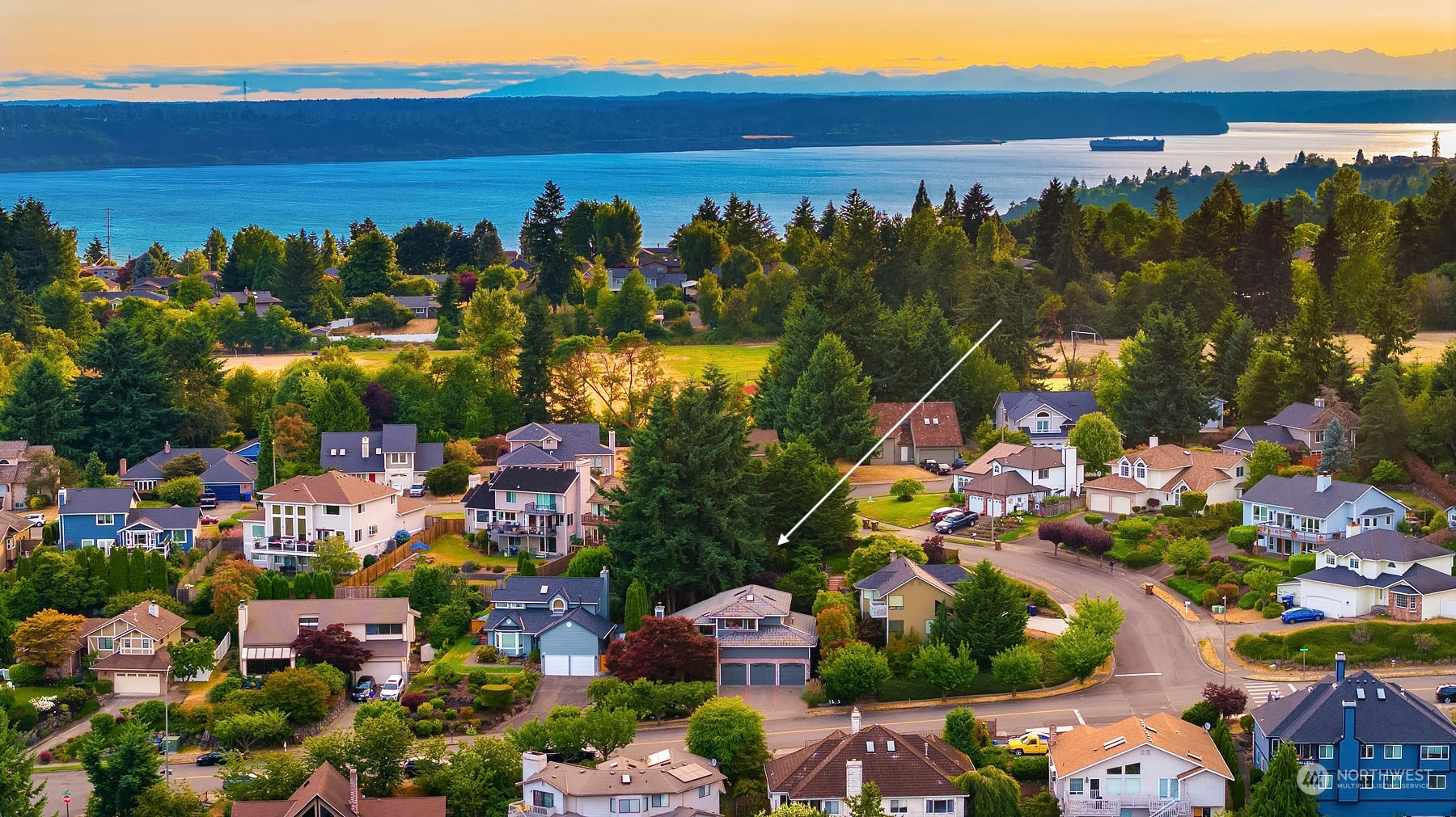 4002 Nassau Avenue NE