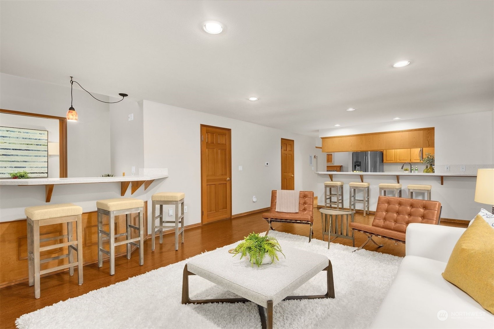 4002 Nassau Avenue NE