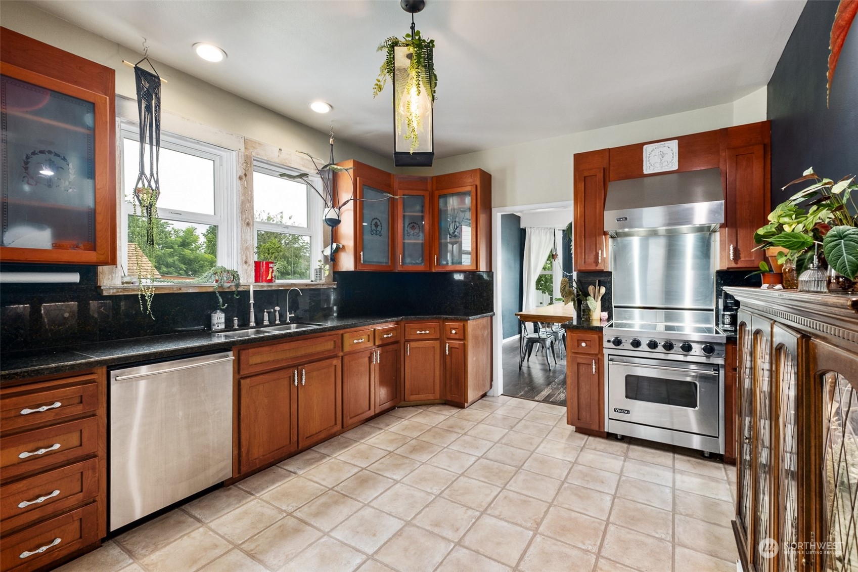 1037 Lafromboise Street