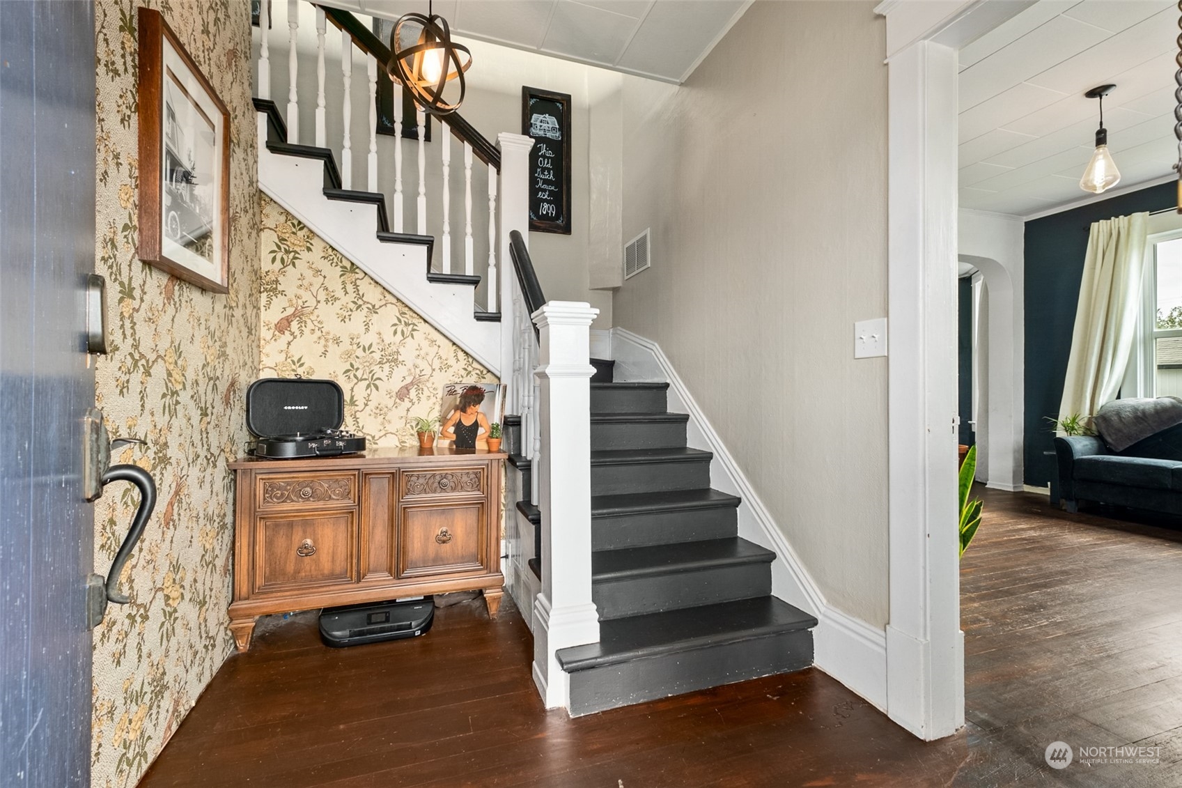 1037 Lafromboise Street