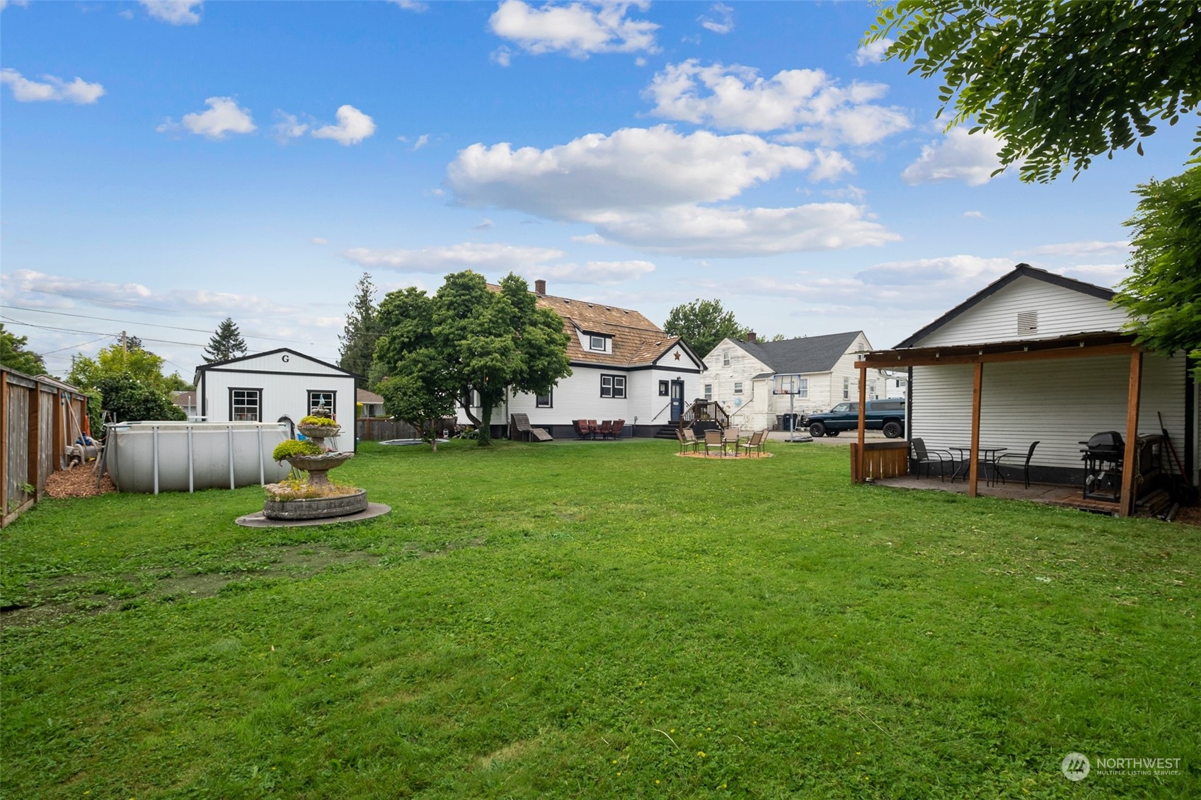 1037 Lafromboise Street