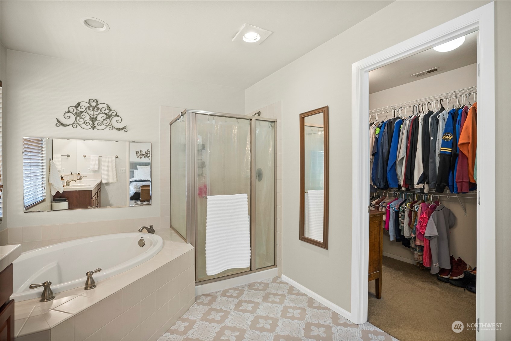 6417 40th Street Ct E