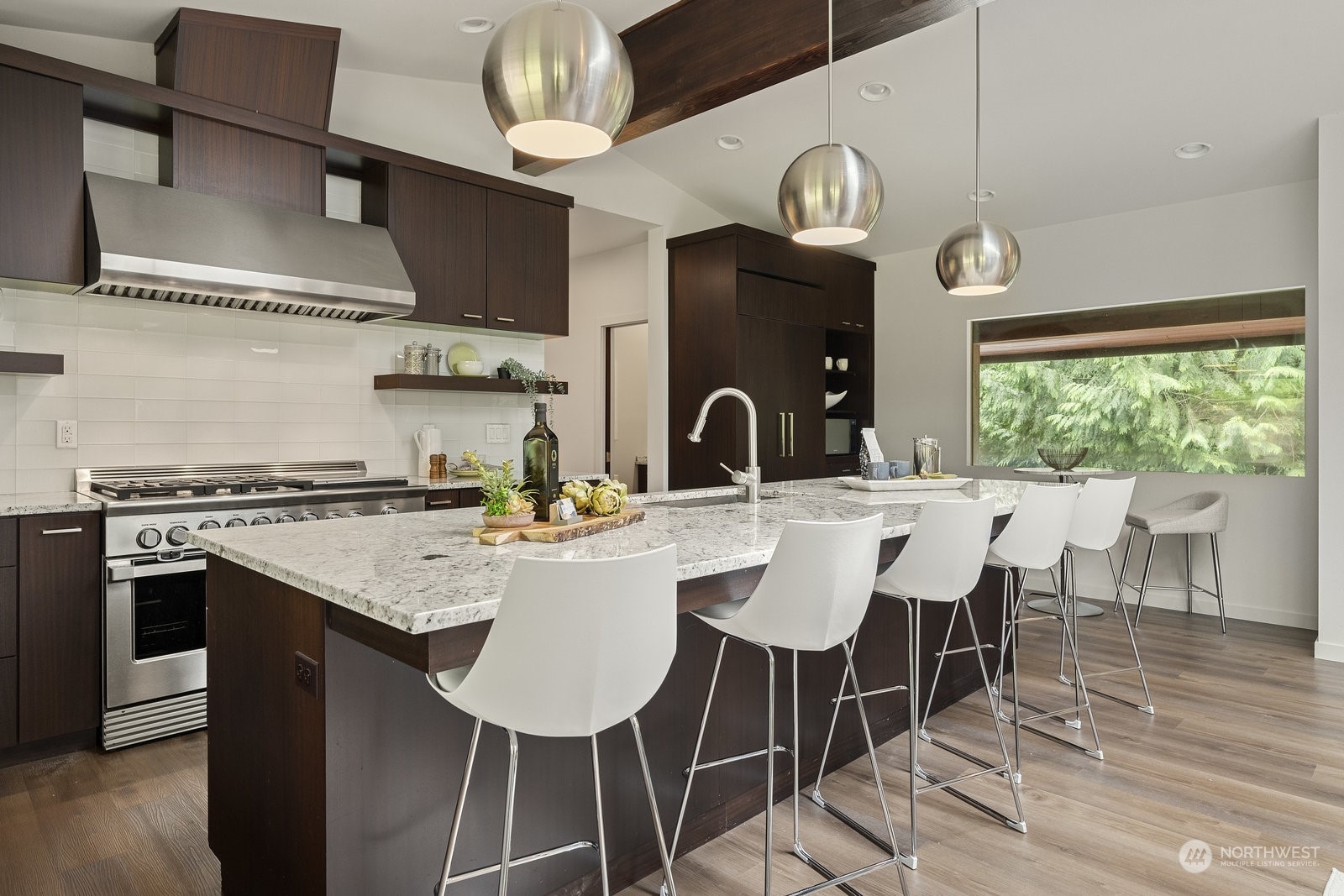 17106 208th Avenue NE