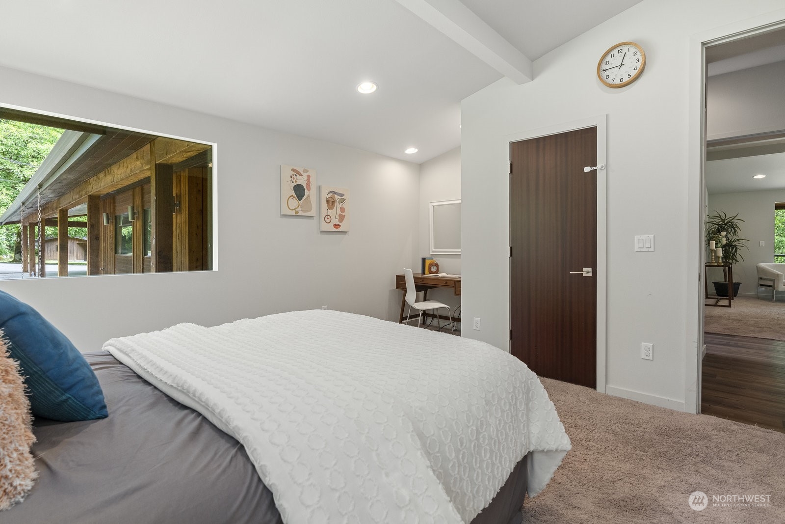 17106 208th Avenue NE