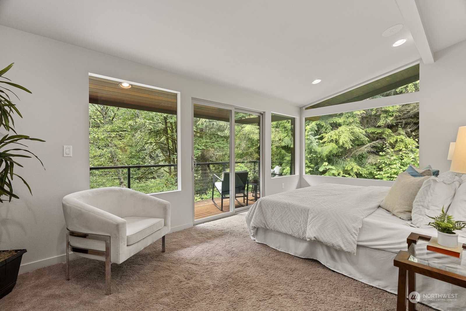 17106 208th Avenue NE