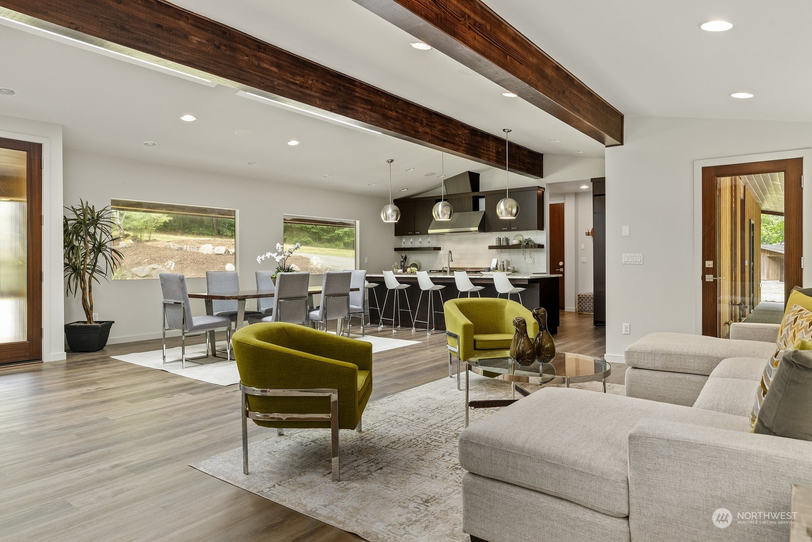 17106 208th Avenue NE