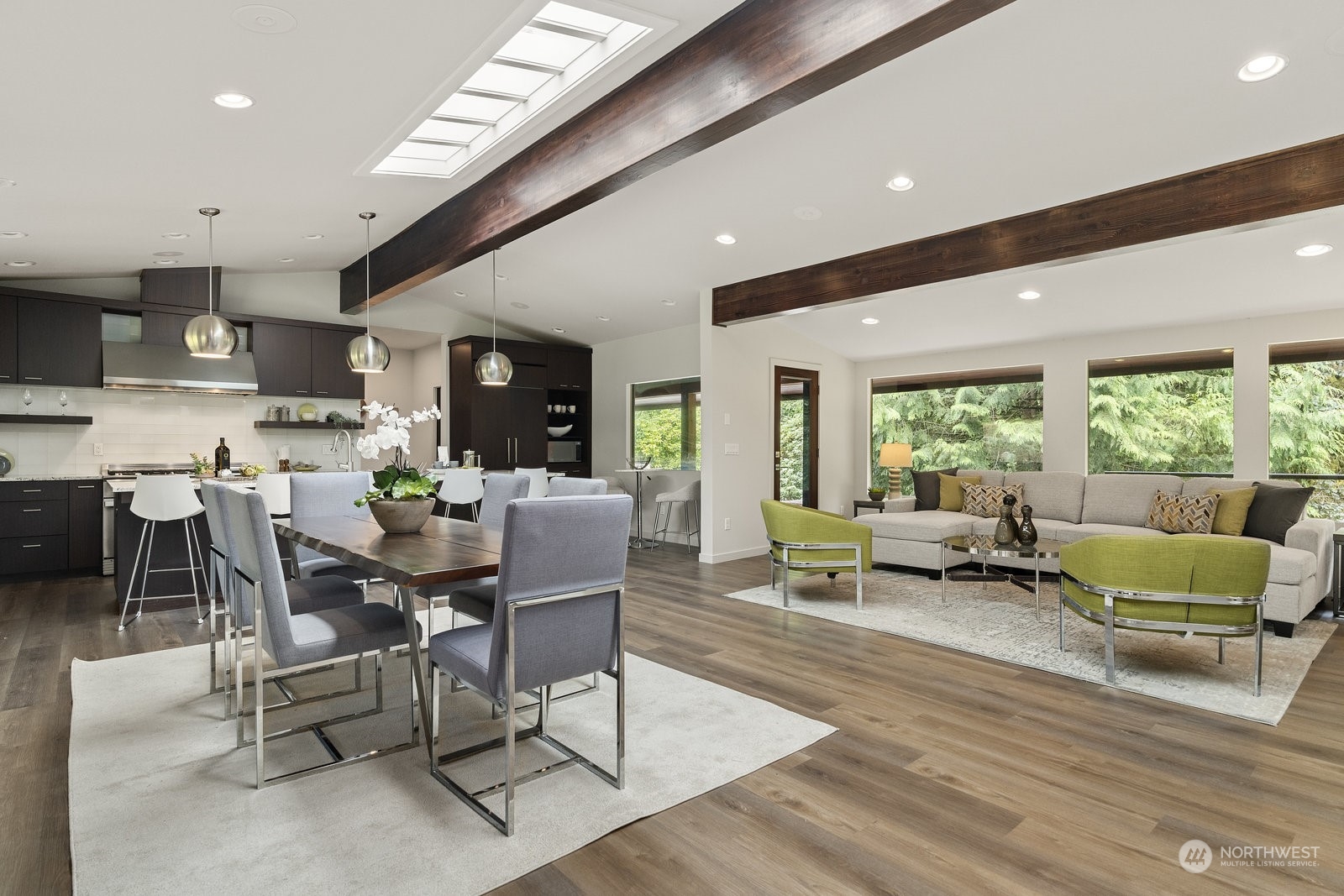 17106 208th Avenue NE