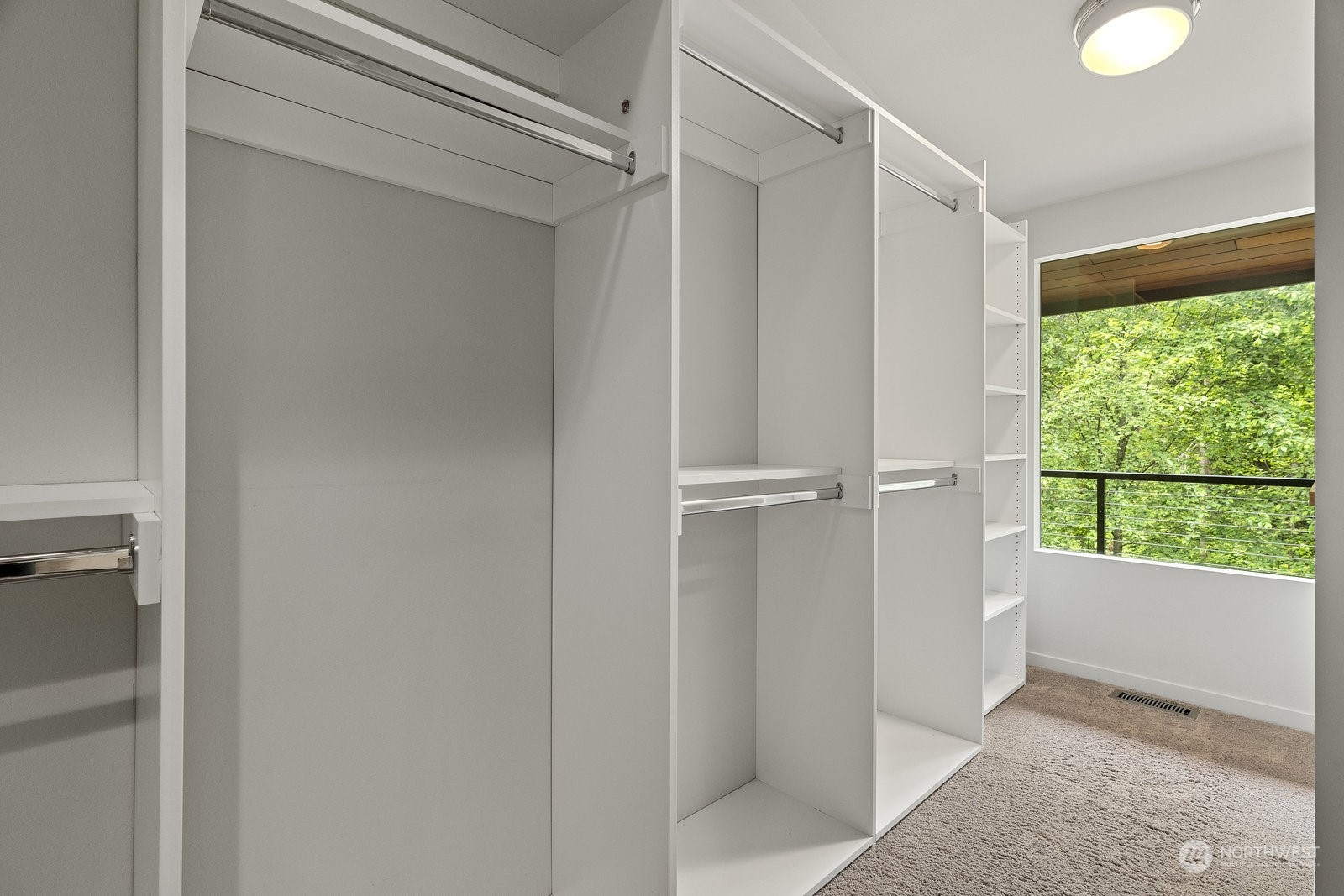 17106 208th Avenue NE