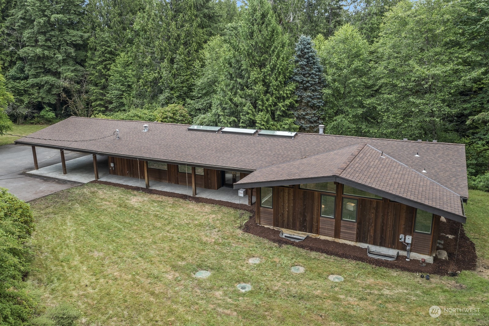 17106 208th Avenue NE