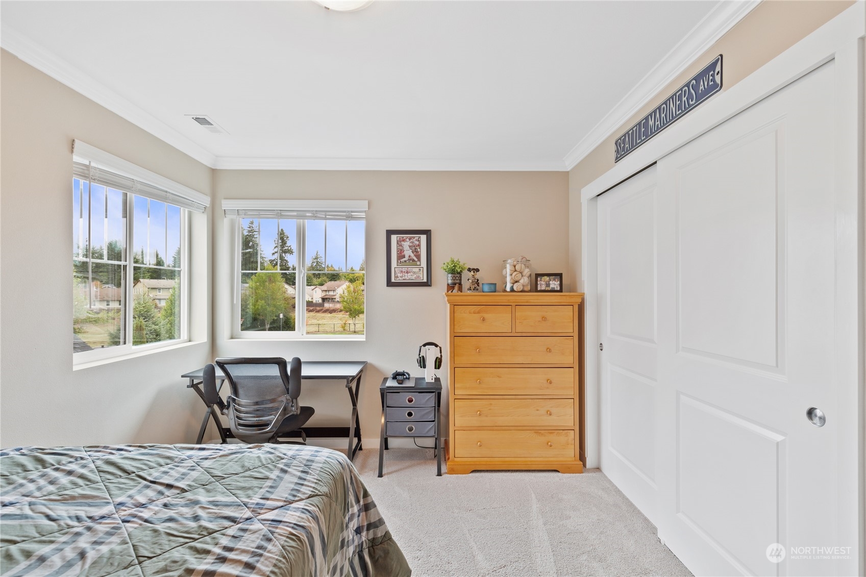 9009 Silverspot Court SE