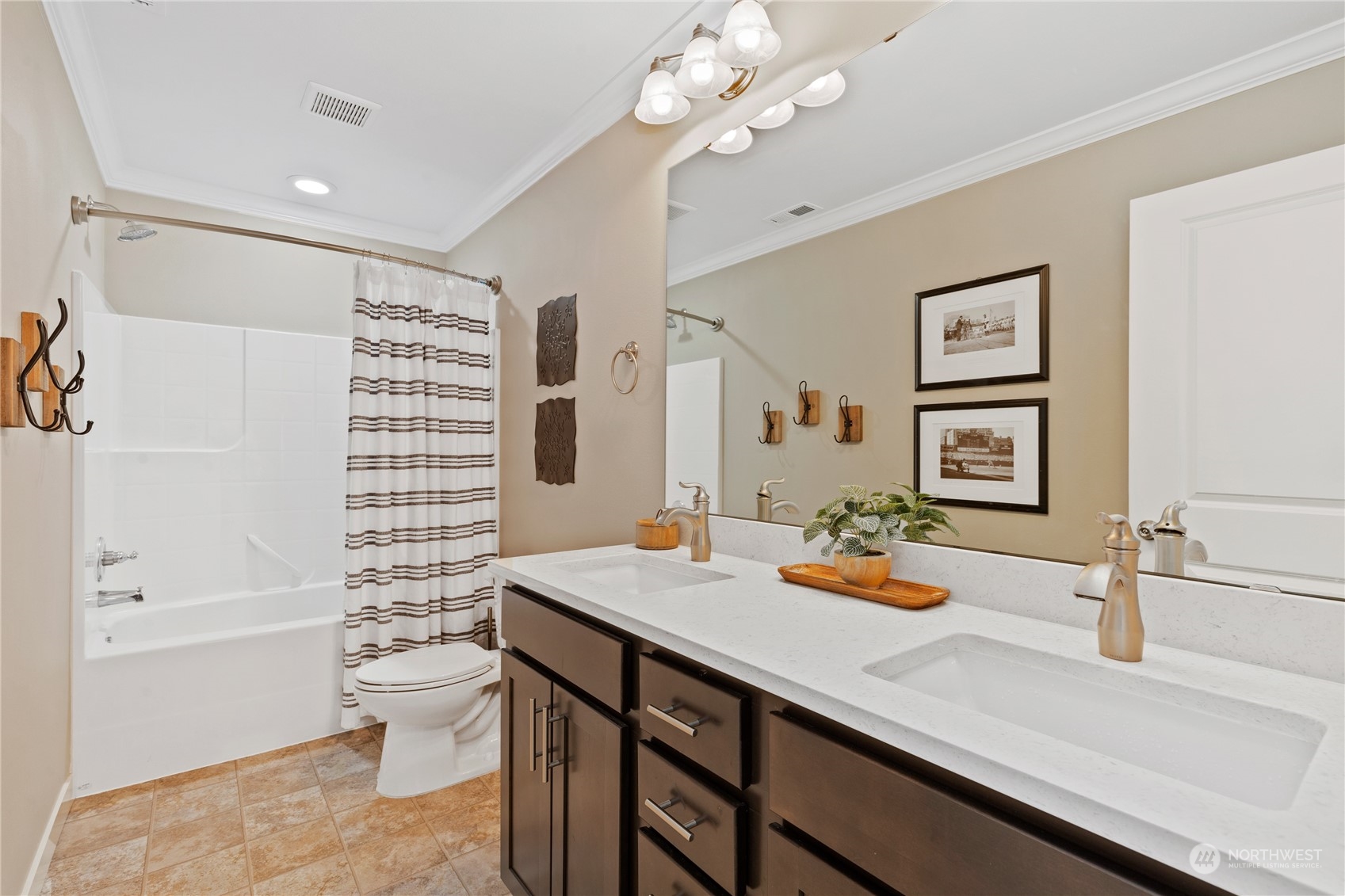 9009 Silverspot Court SE