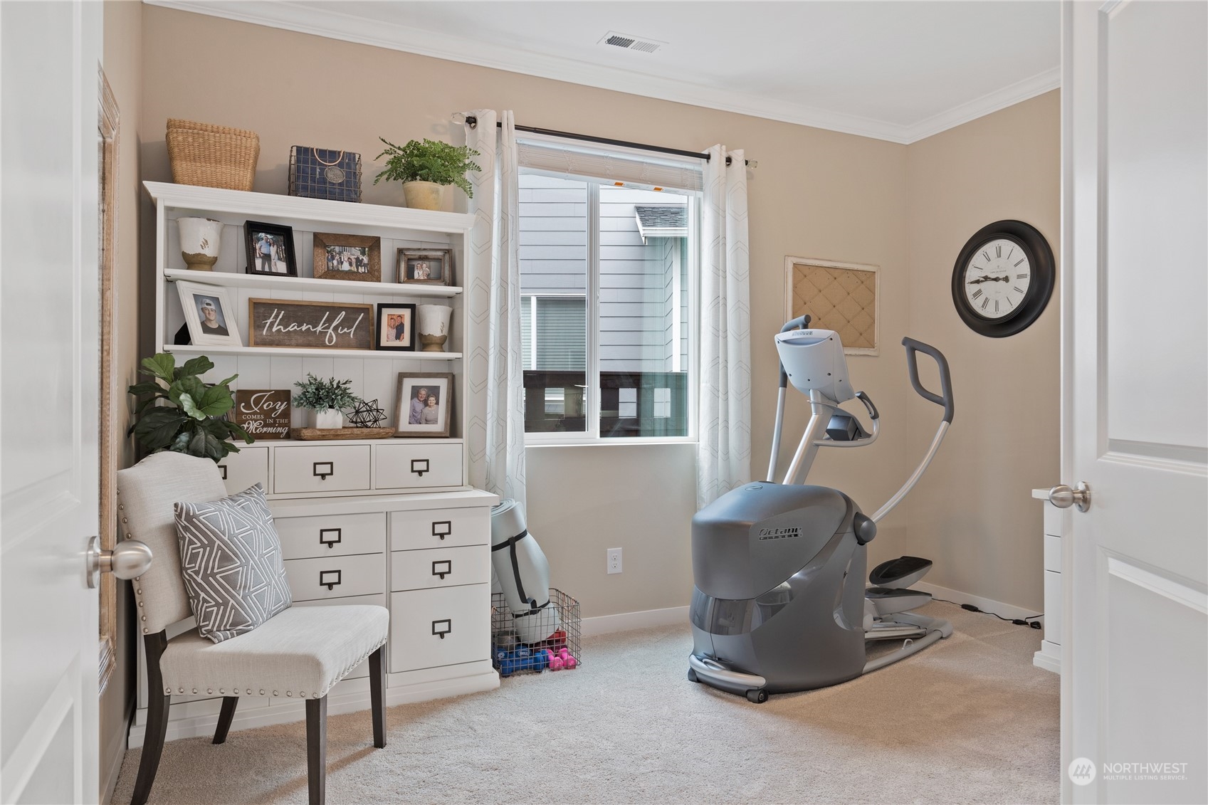 9009 Silverspot Court SE