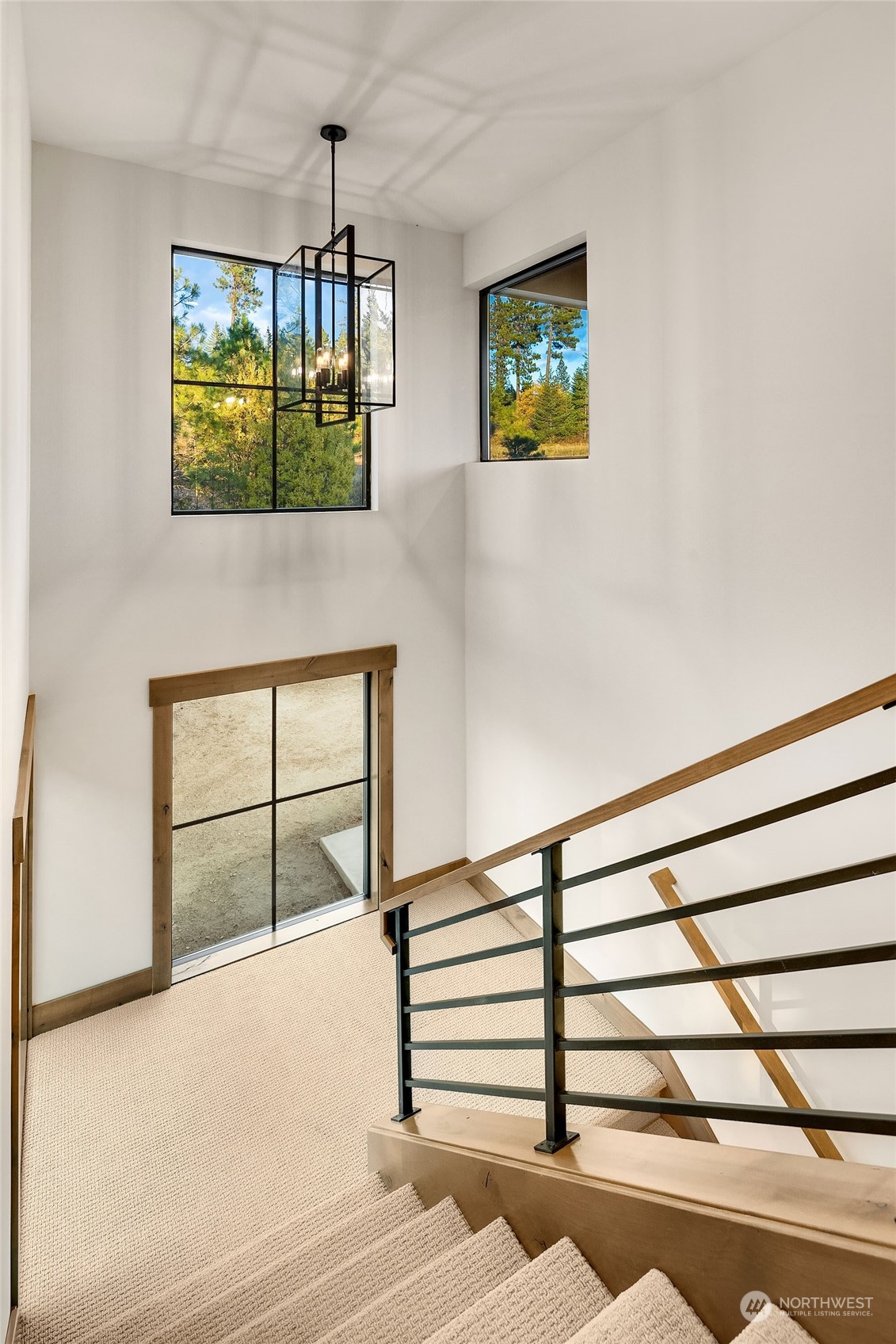 1610 Forest Ridge Drive