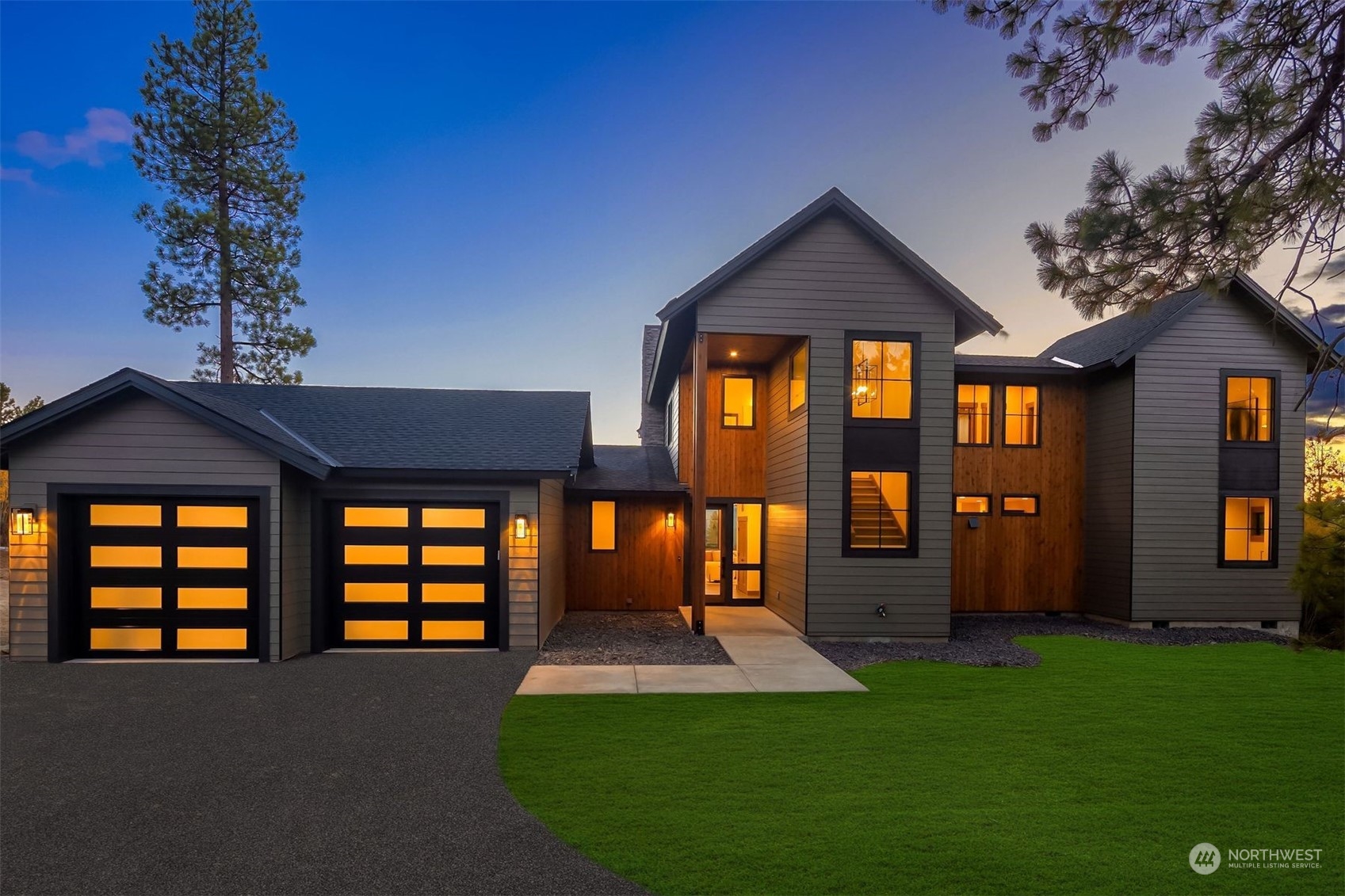 1610 Forest Ridge Drive