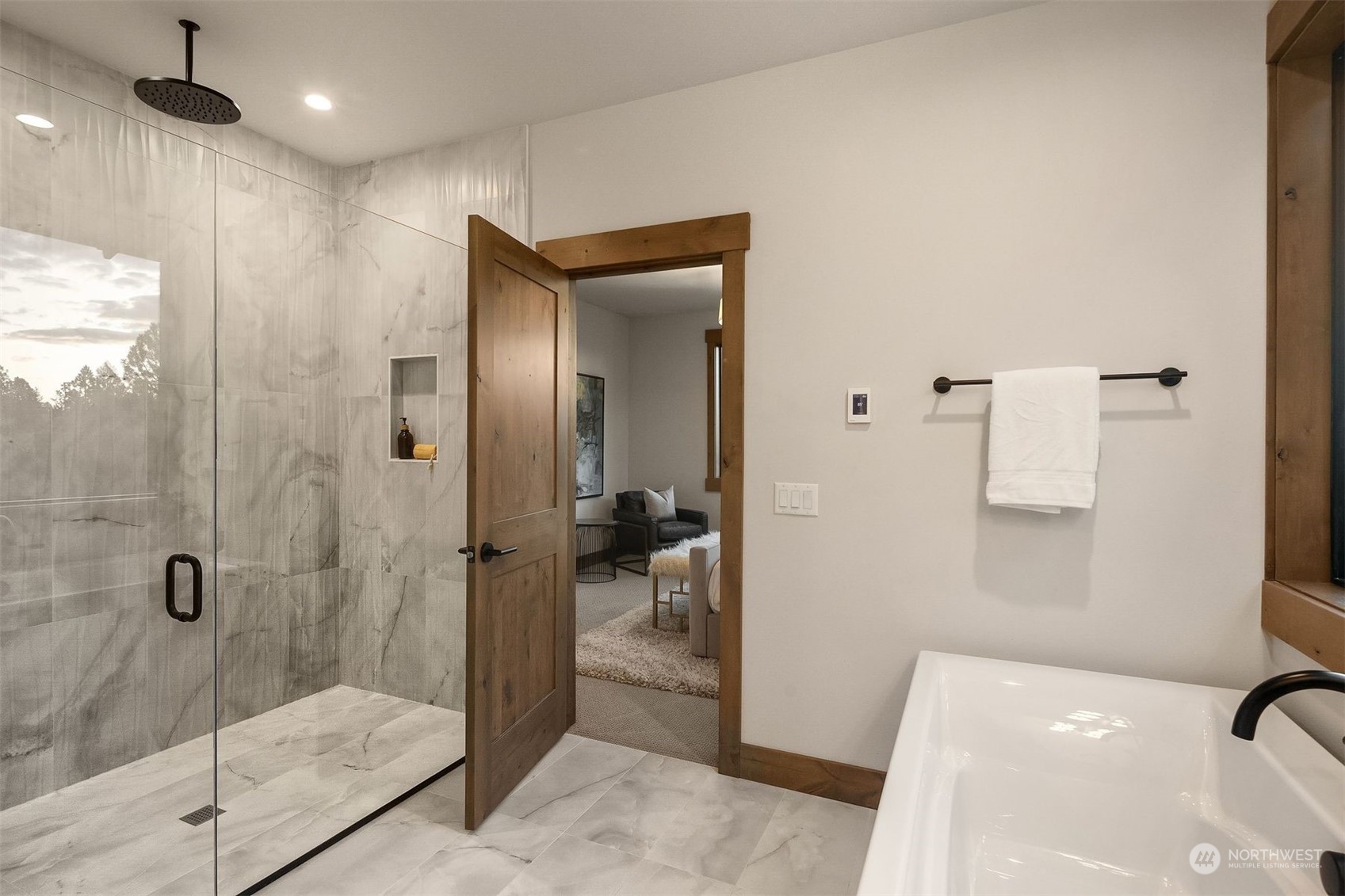 1610 Forest Ridge Drive