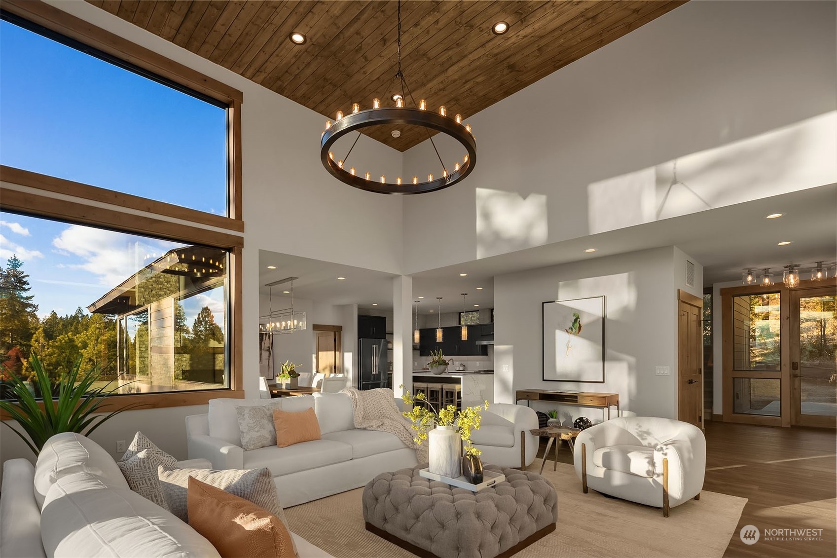 1610 Forest Ridge Drive