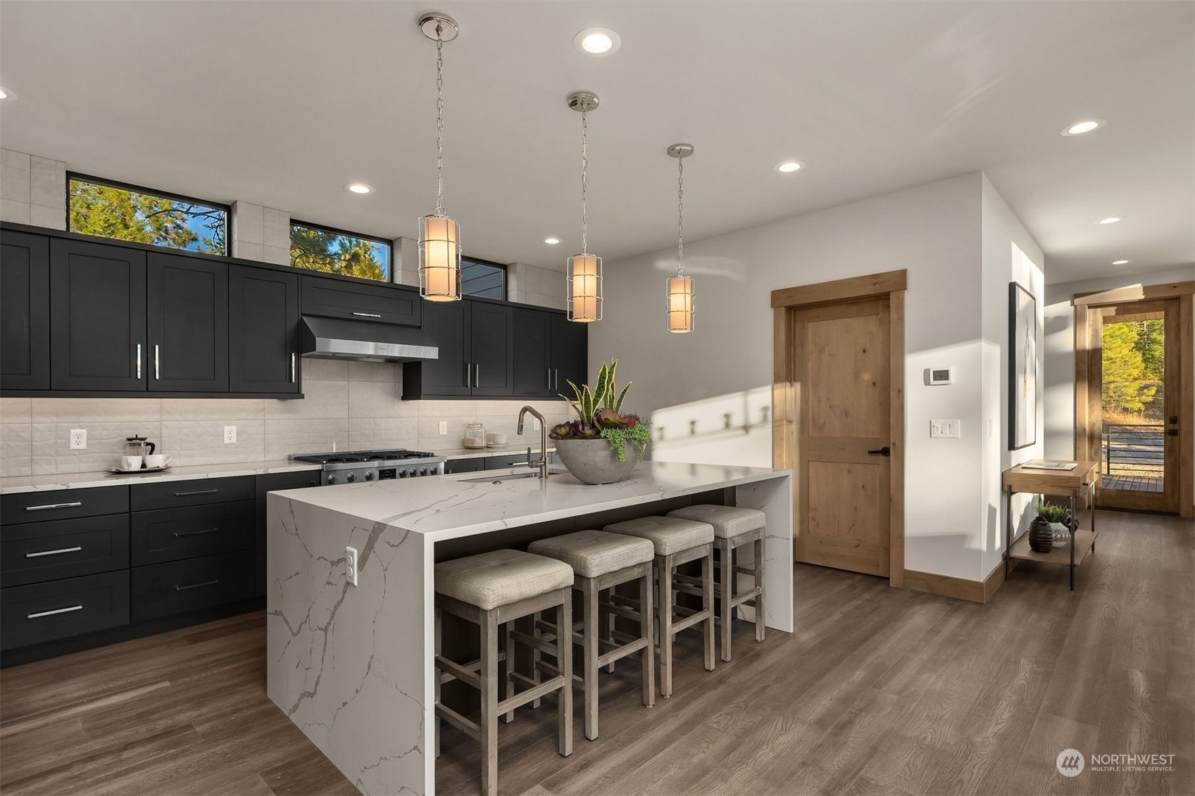 1610 Forest Ridge Drive