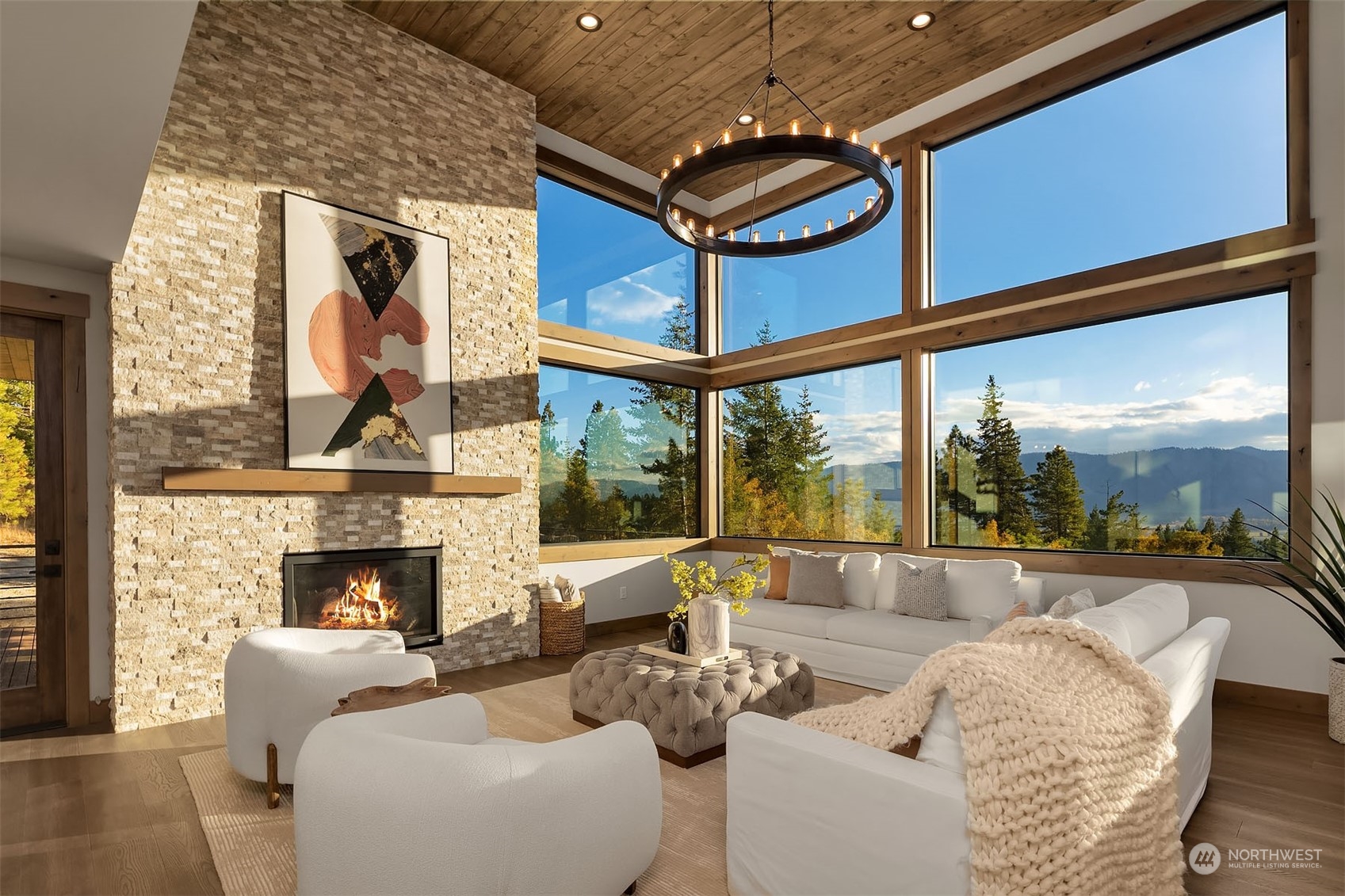 1610 Forest Ridge Drive