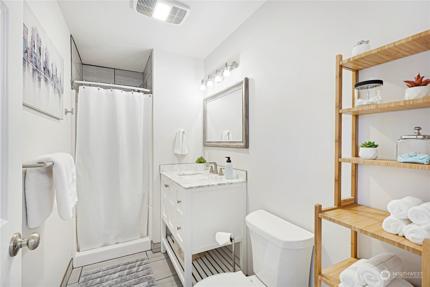 2125 Edmonds Avenue NE