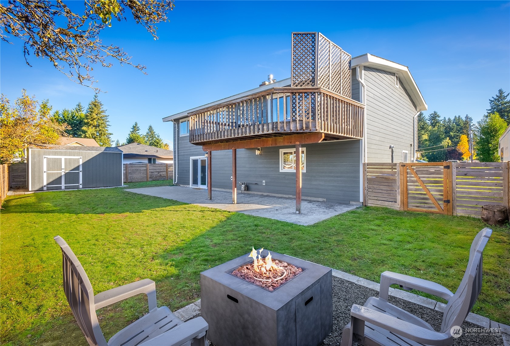 2125 Edmonds Avenue NE