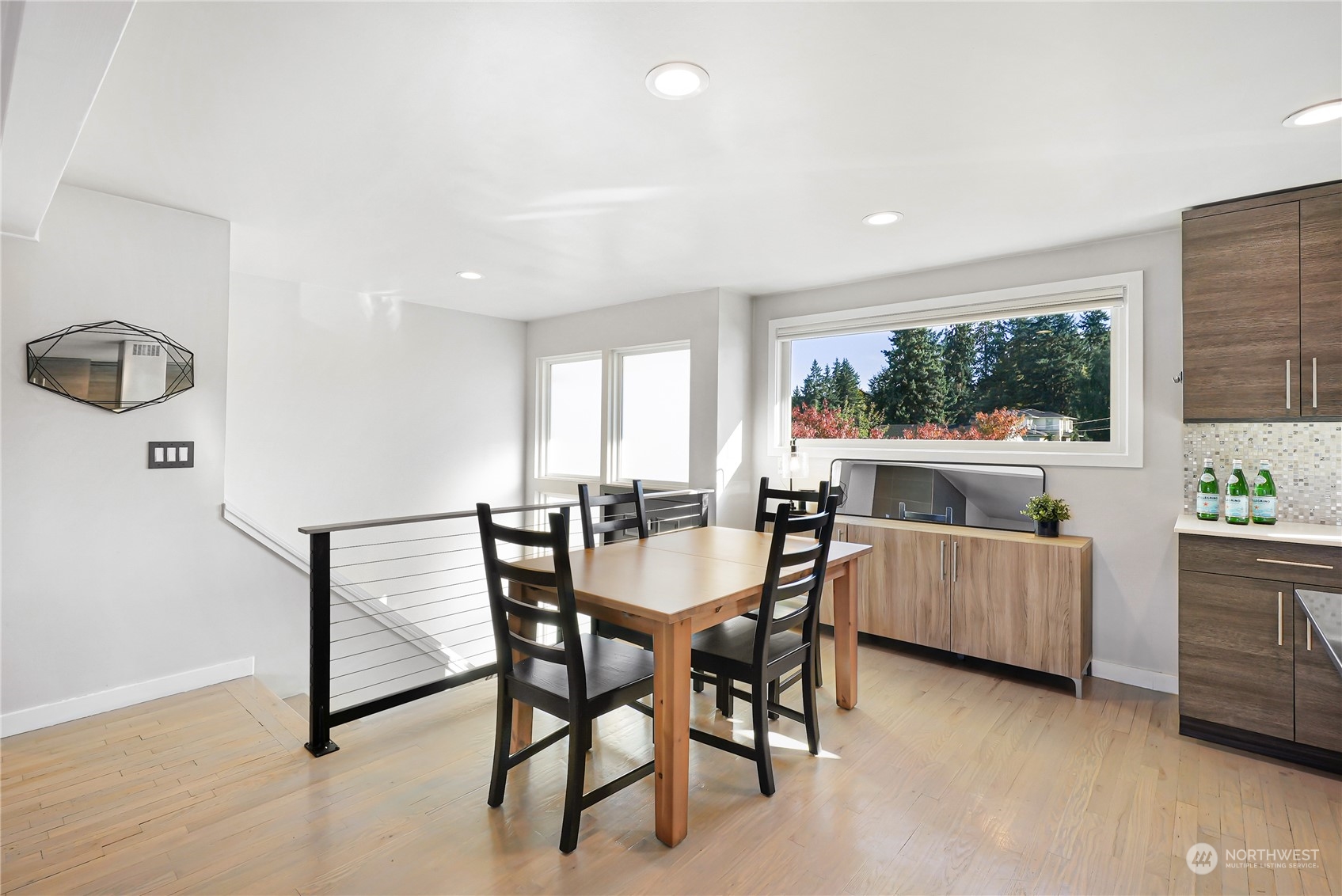 2125 Edmonds Avenue NE