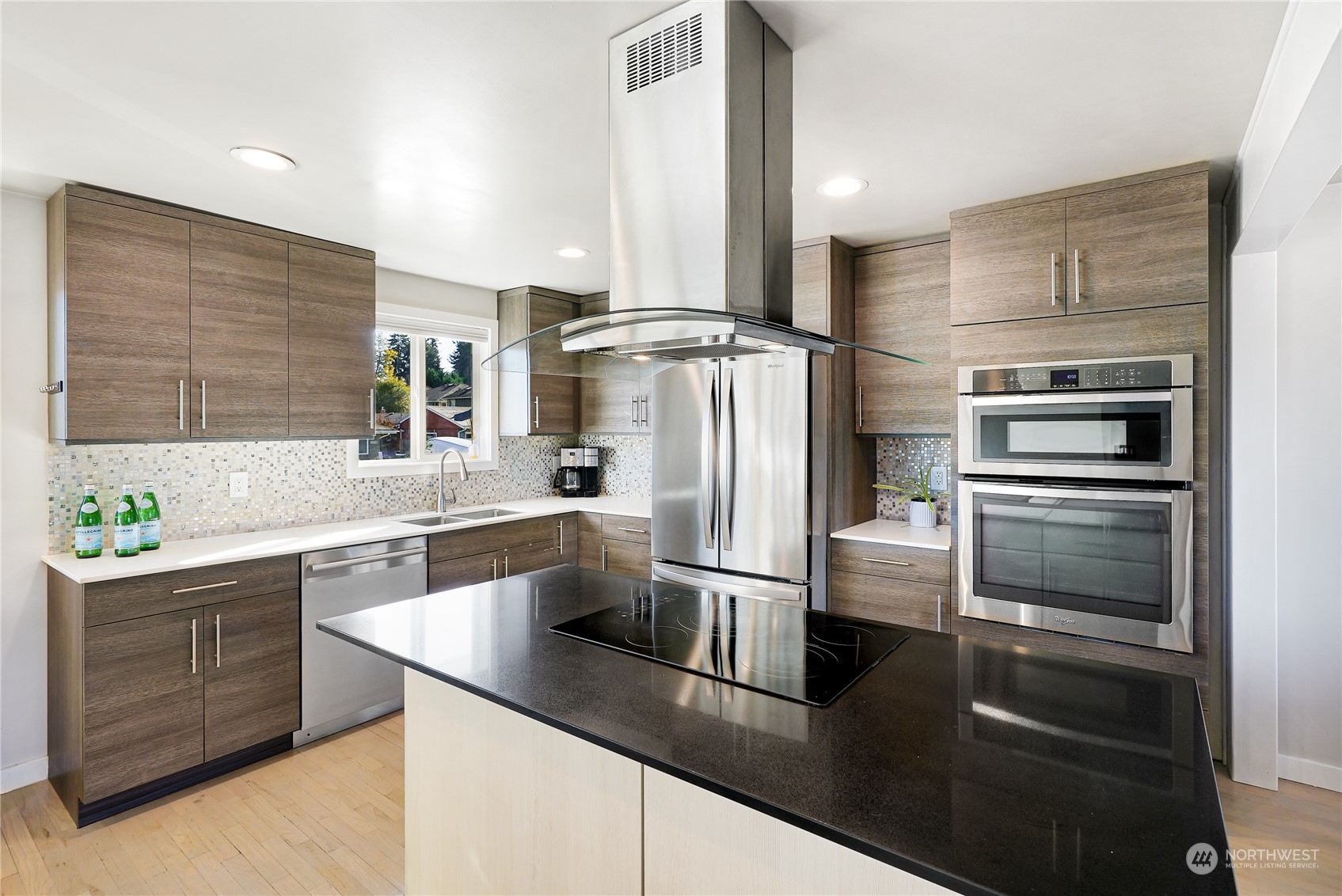 2125 Edmonds Avenue NE