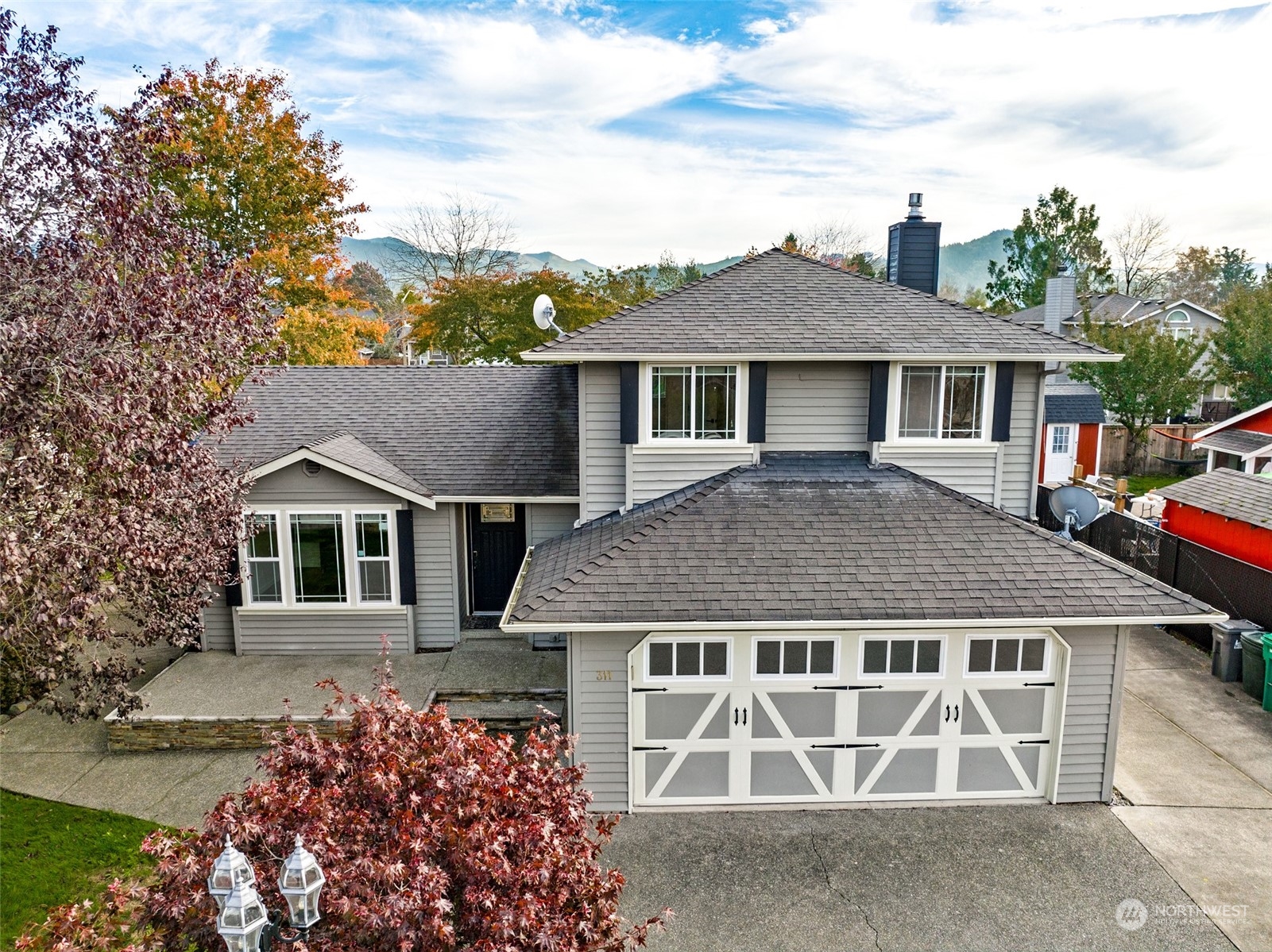 311 Petschauer Place