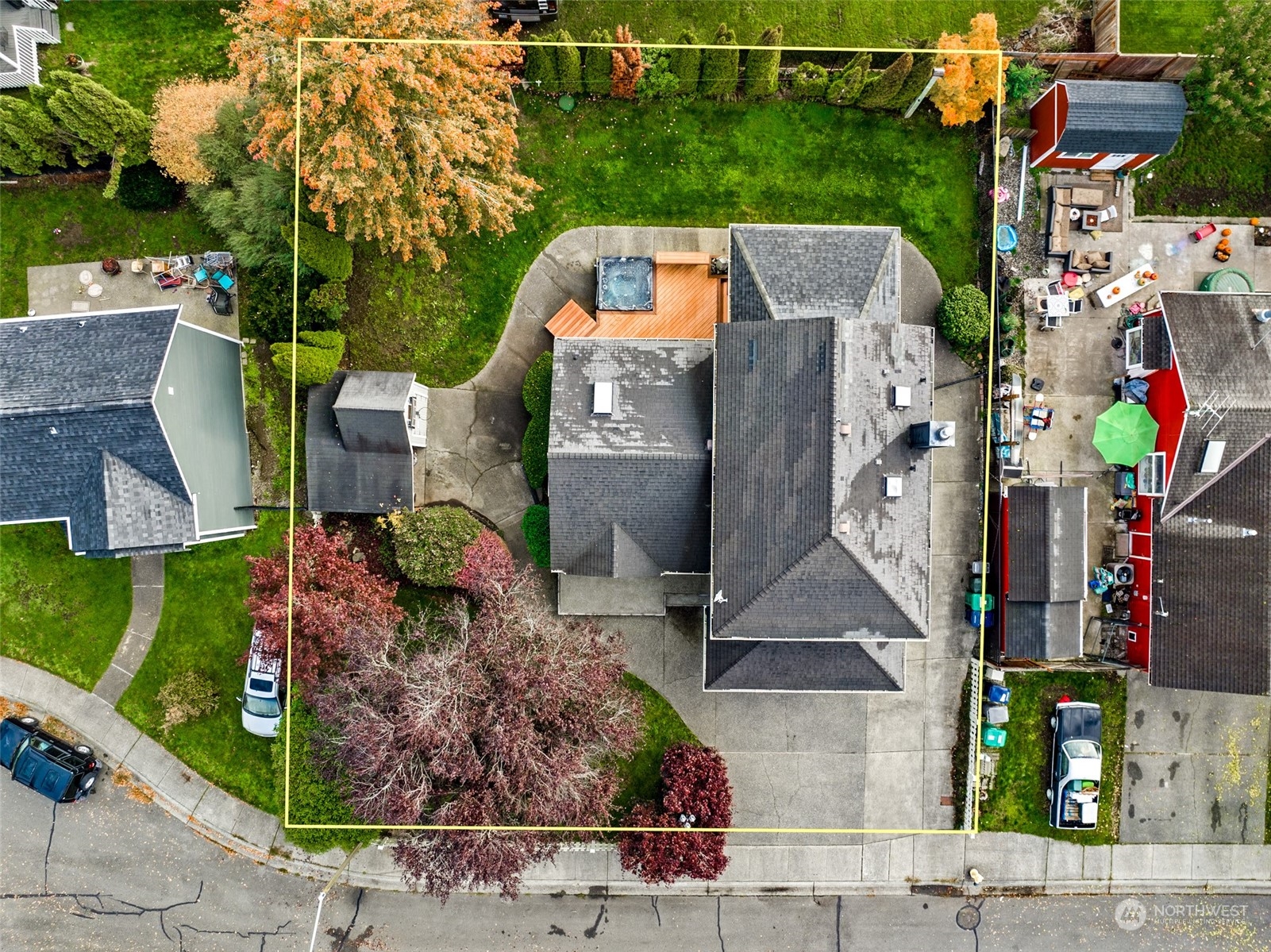 311 Petschauer Place