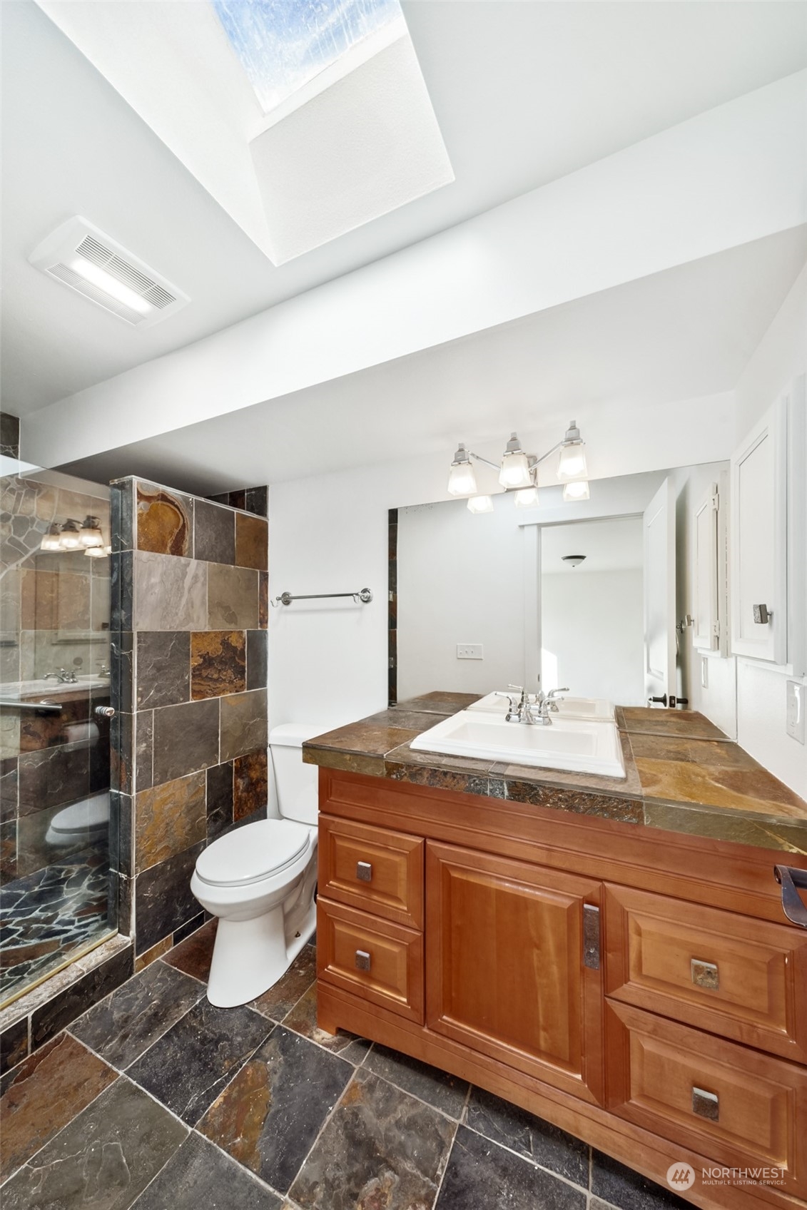 311 Petschauer Place