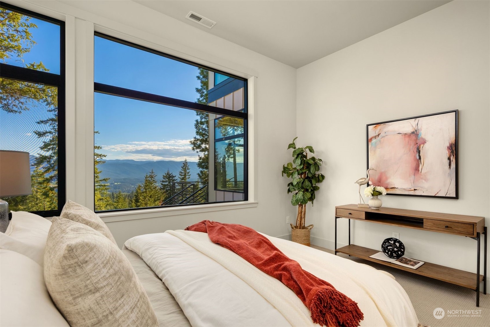 2051 Forest Ridge Drive