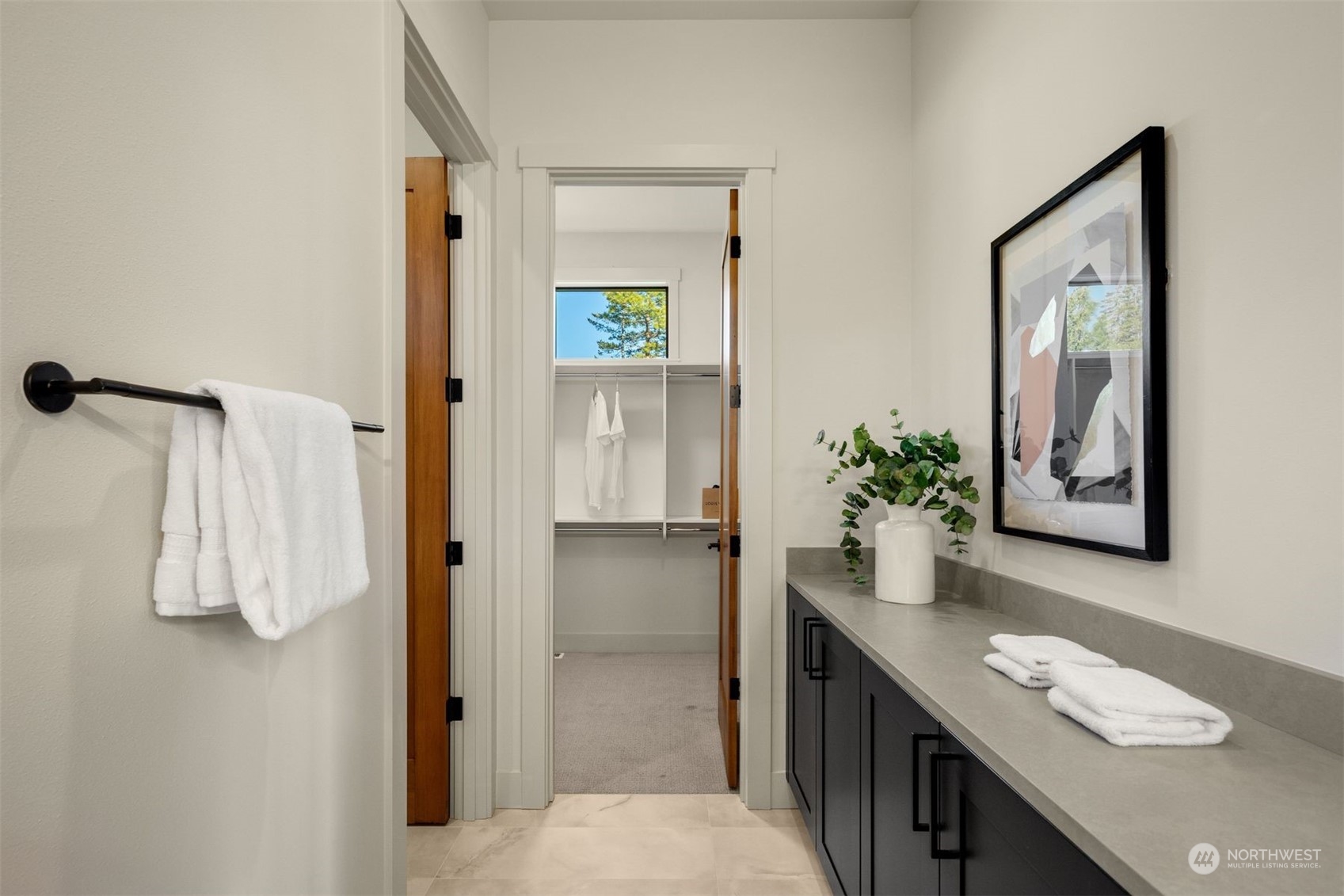 2051 Forest Ridge Drive