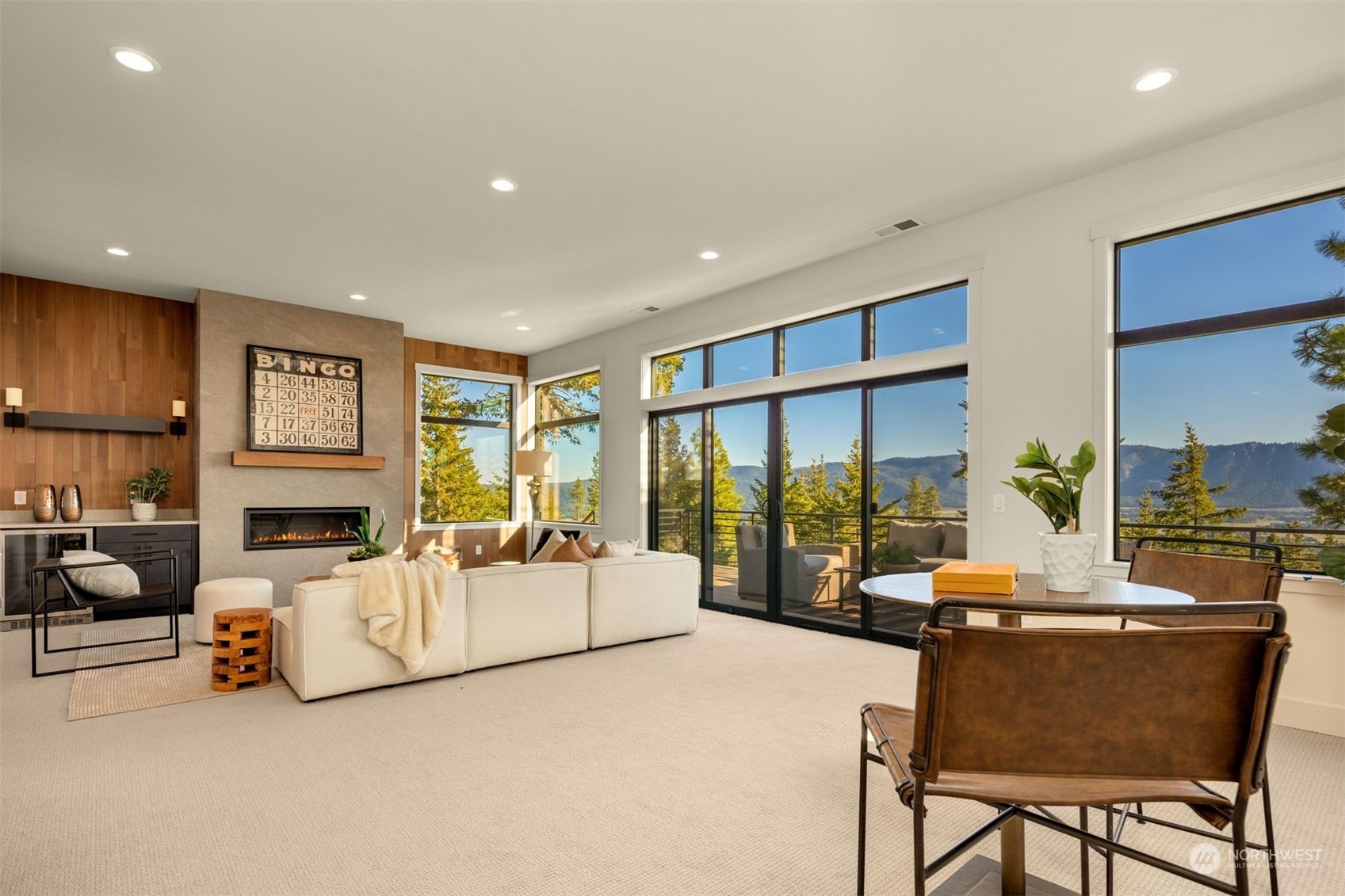 2051 Forest Ridge Drive